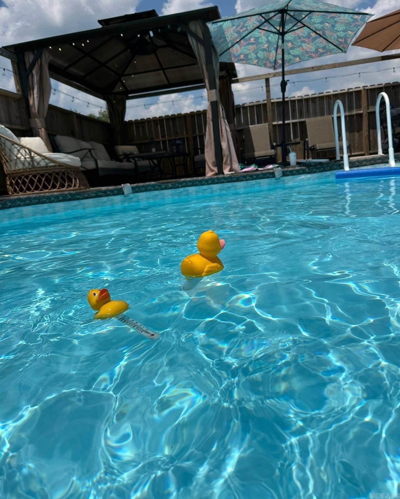 BROOKSIDE - Residential