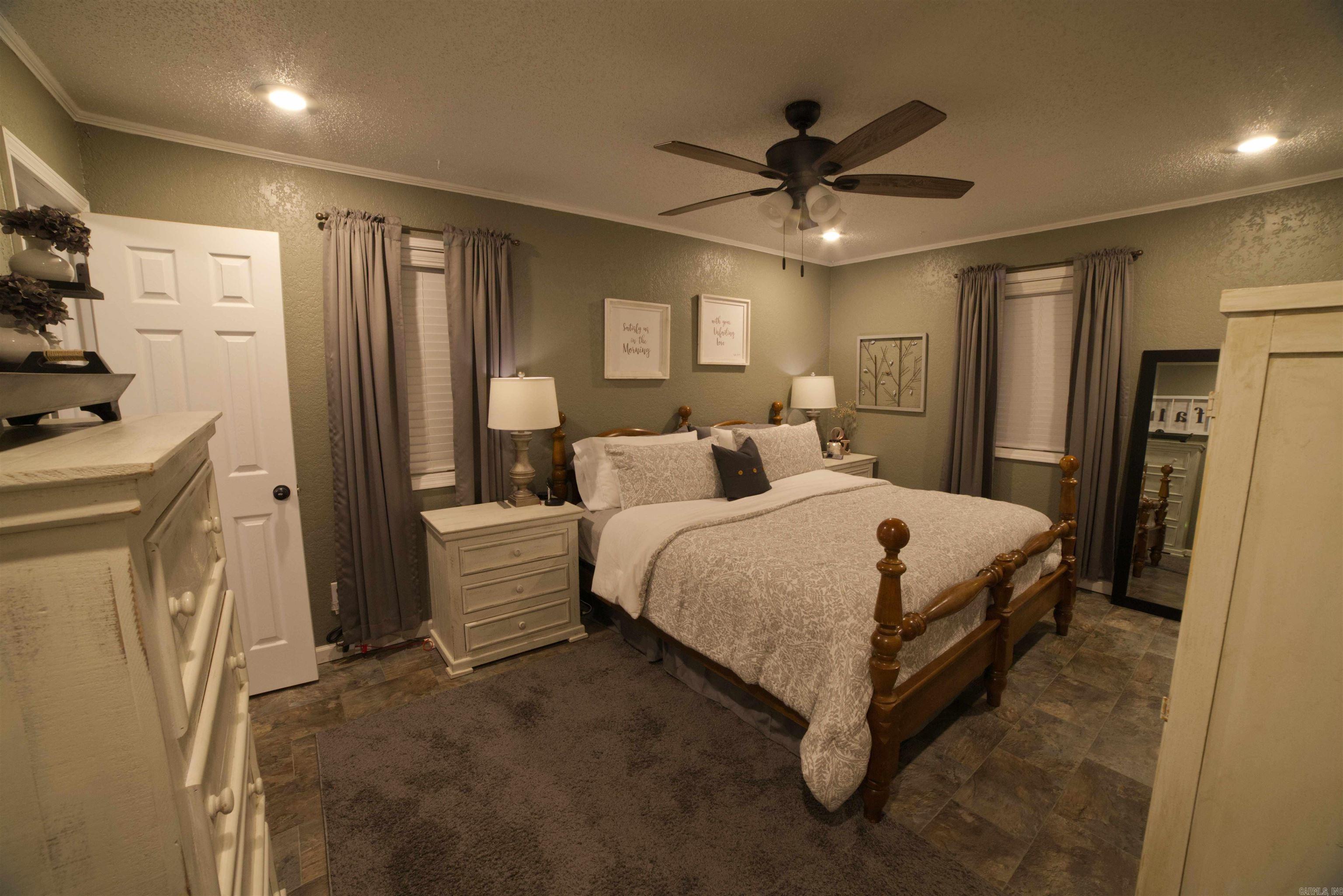 BROOKSIDE - Residential