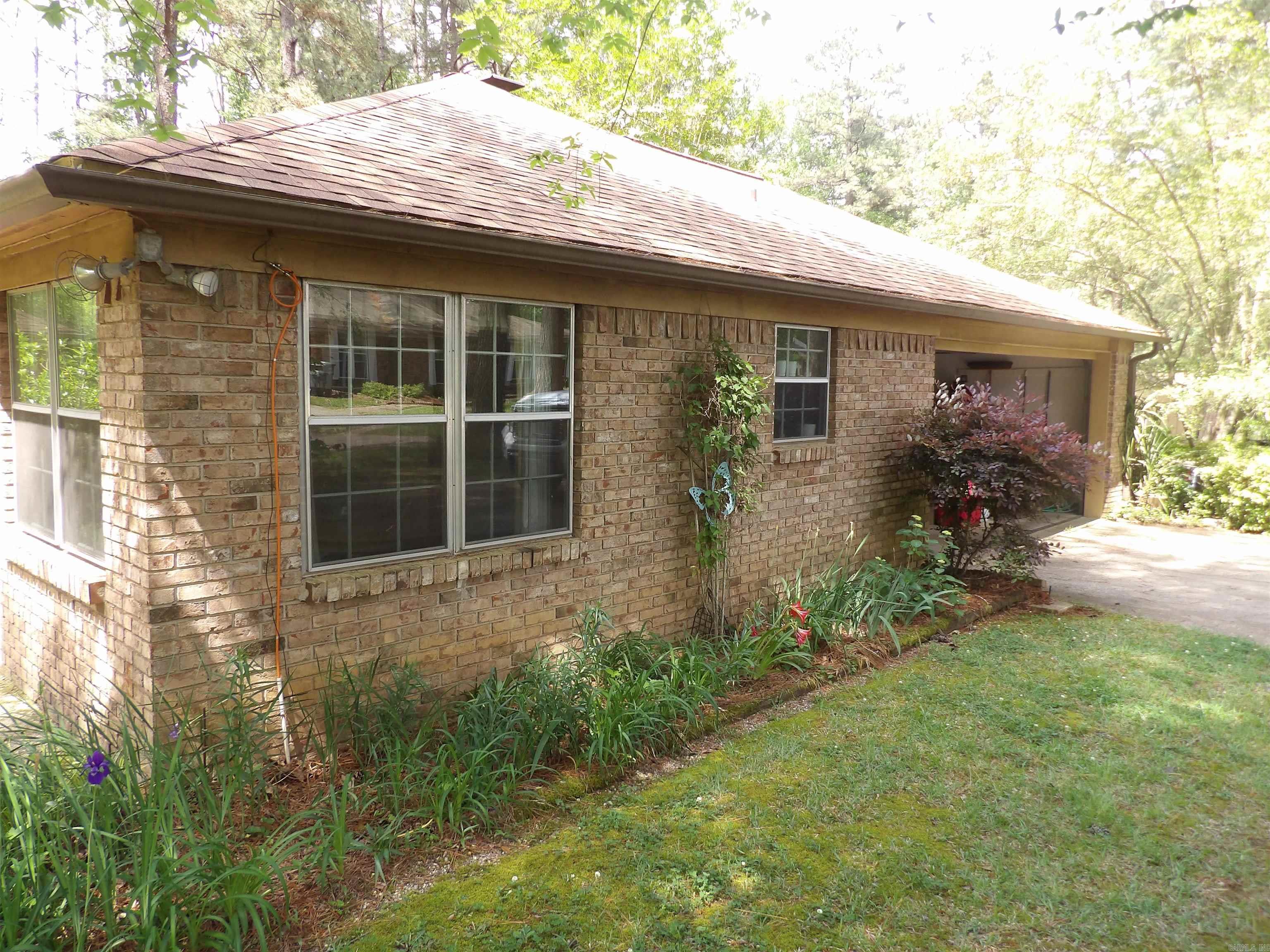 TANGLEWOOD - Residential