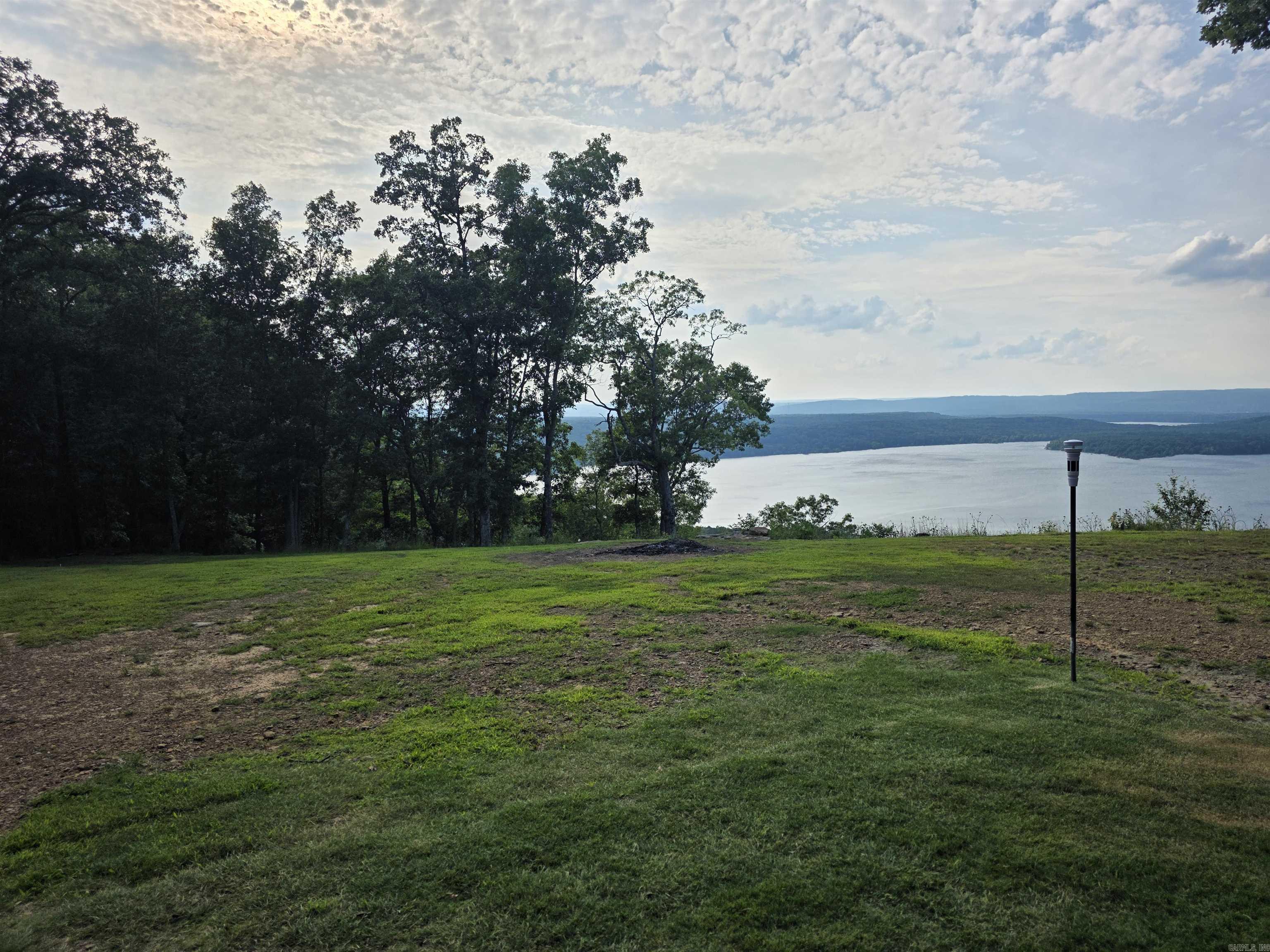 CLIFFVIEW TRACTS - Residential
