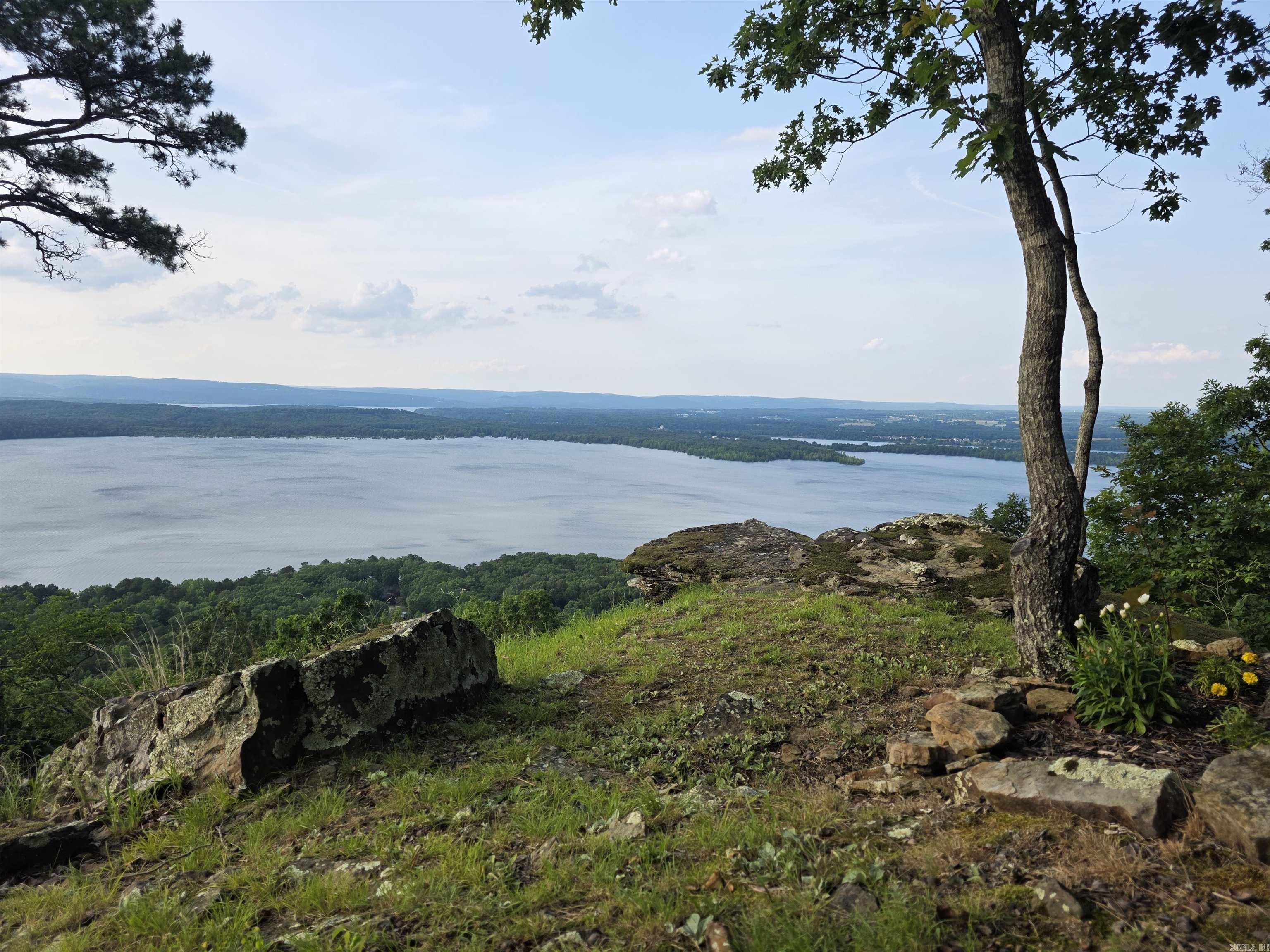 CLIFFVIEW TRACTS - Residential