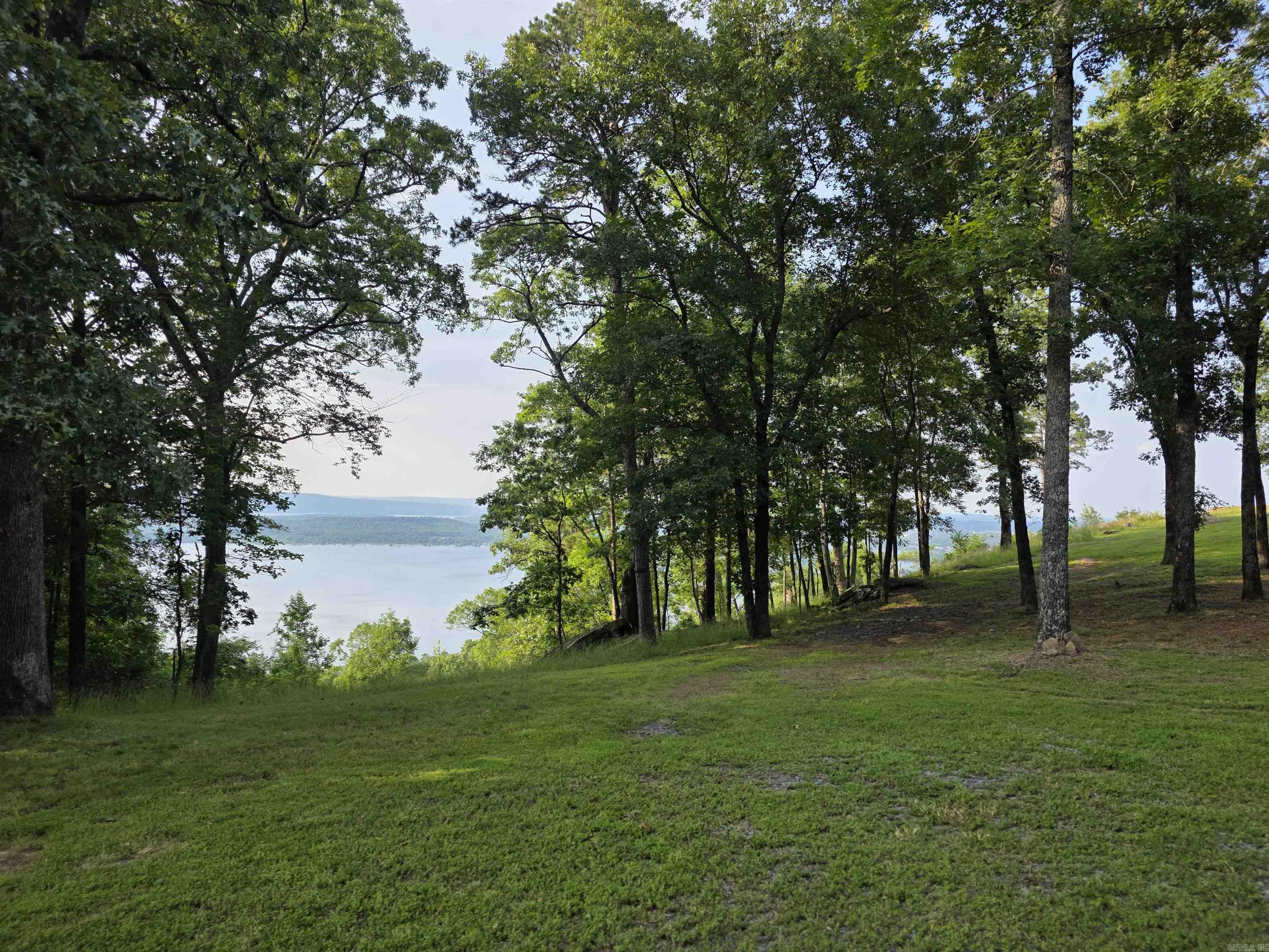 CLIFFVIEW TRACTS - Residential