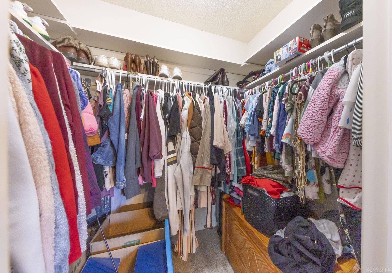 DARK FOREST PLACE - Residential