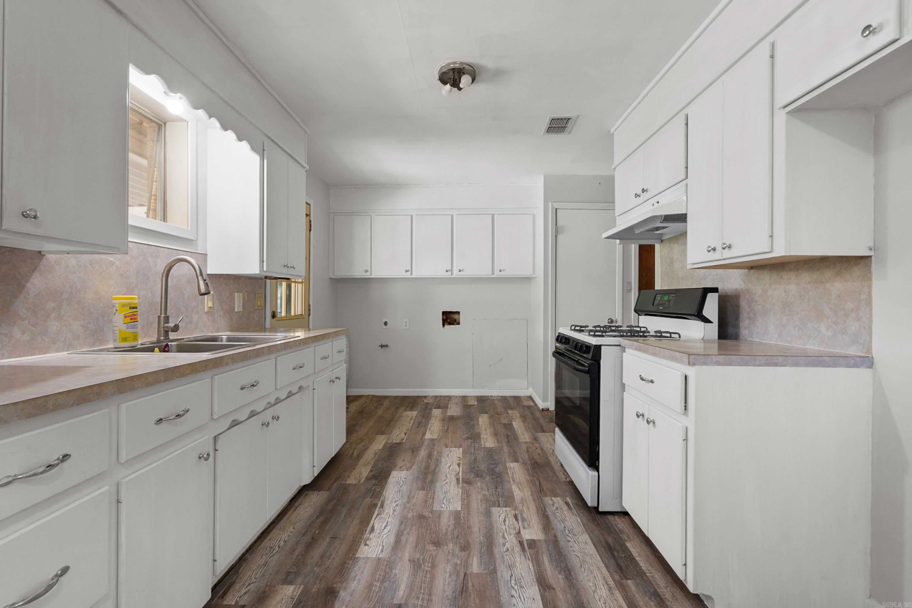 Hillcrest #1 - Residential