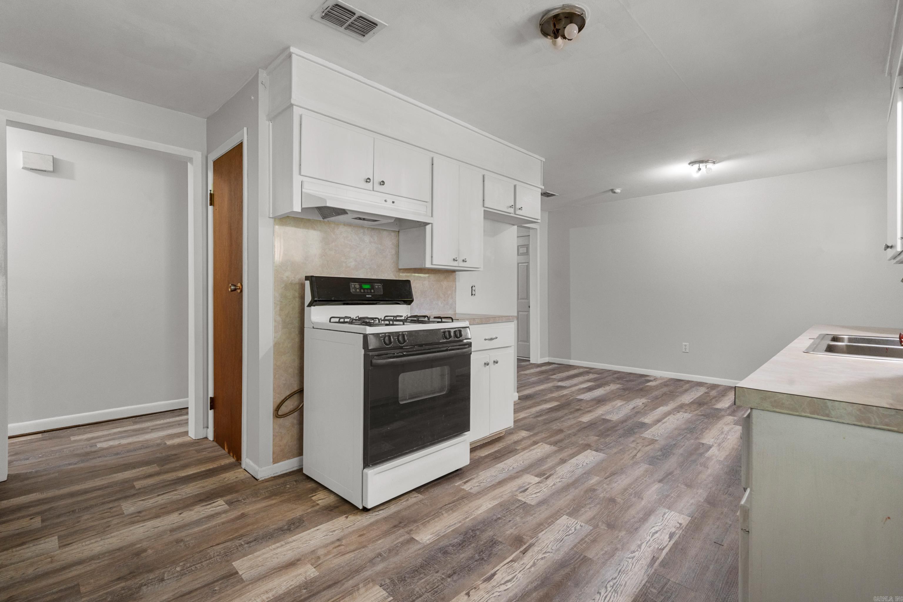 Hillcrest #1 - Residential