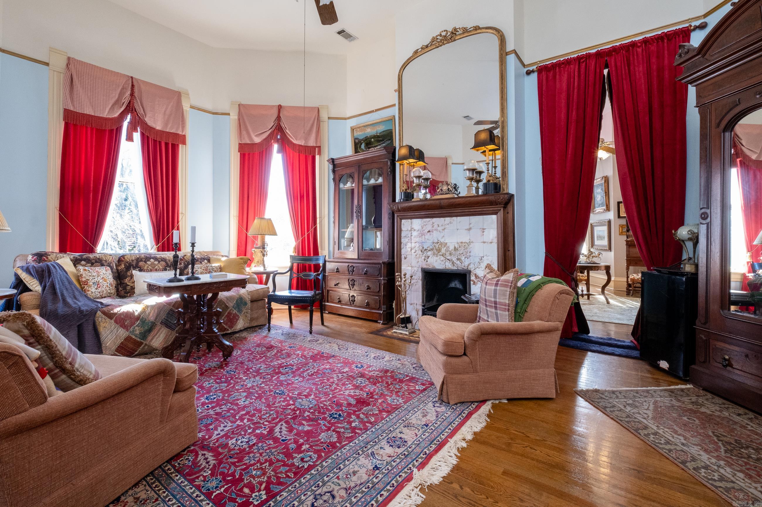 DUVALLS - Residential