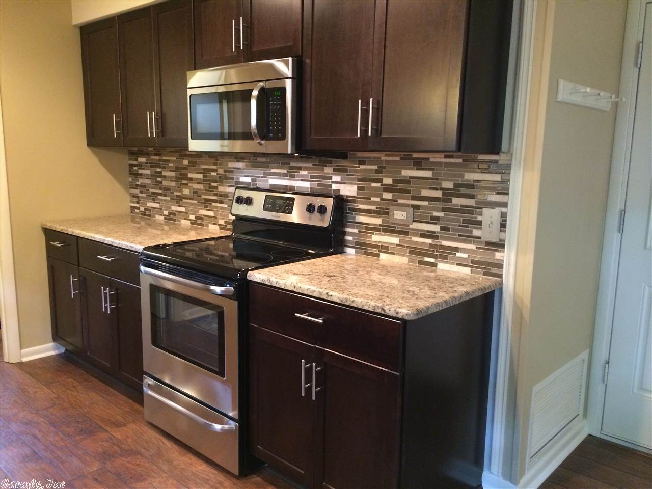 Smoking Oaks - Residential