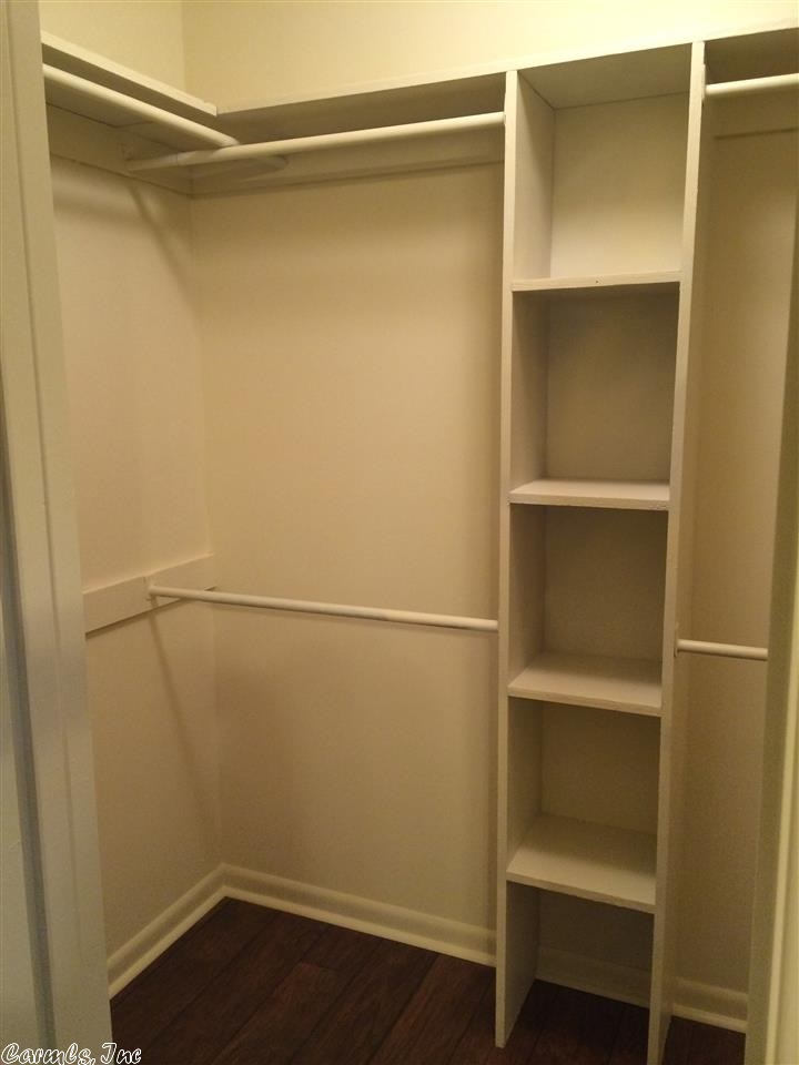 Smoking Oaks - Residential