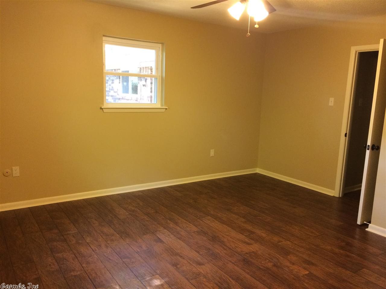 Smoking Oaks - Residential