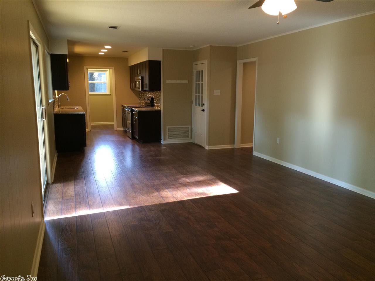 Smoking Oaks - Residential