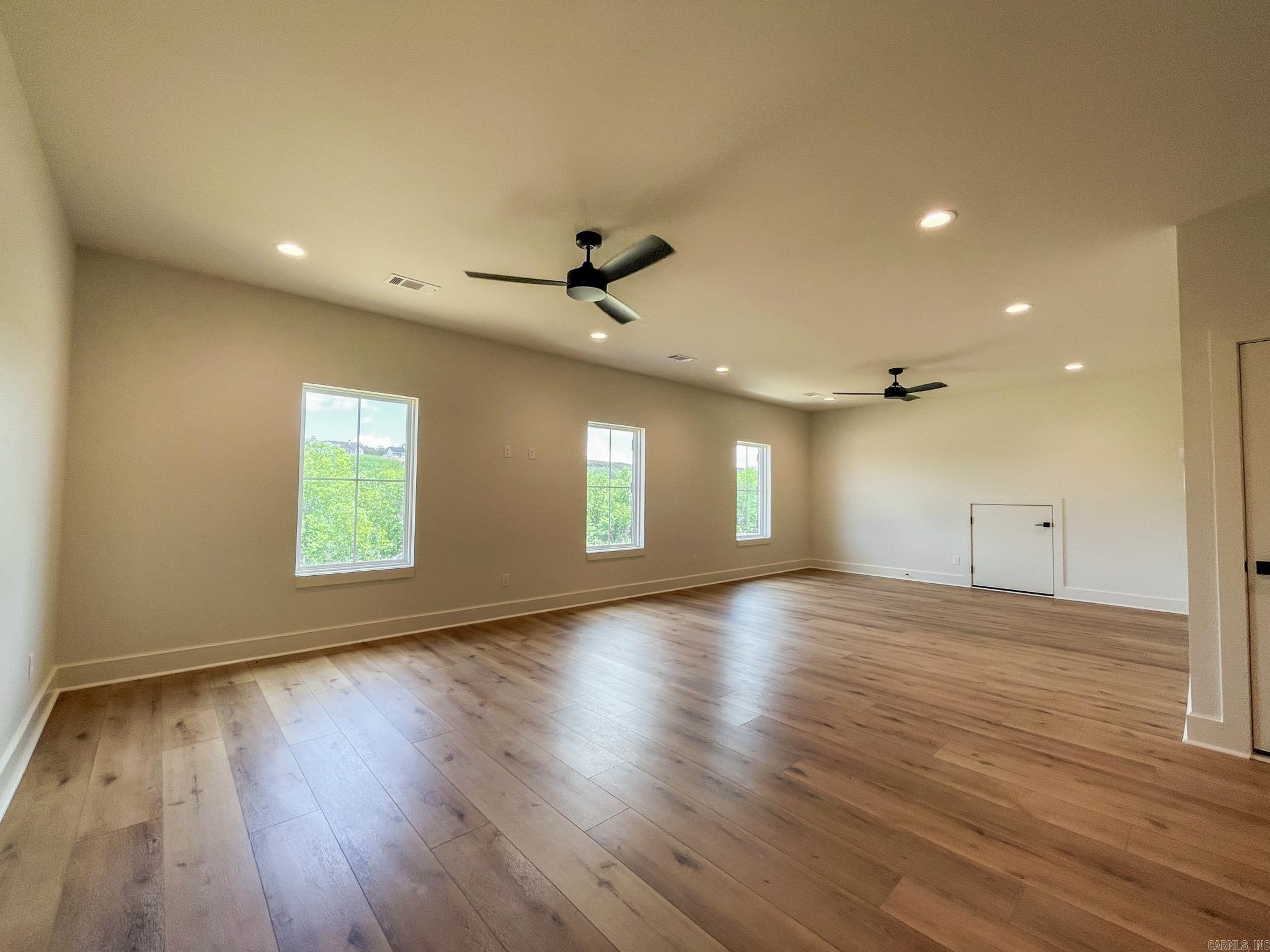 LAKEVIEW WEST - Residential