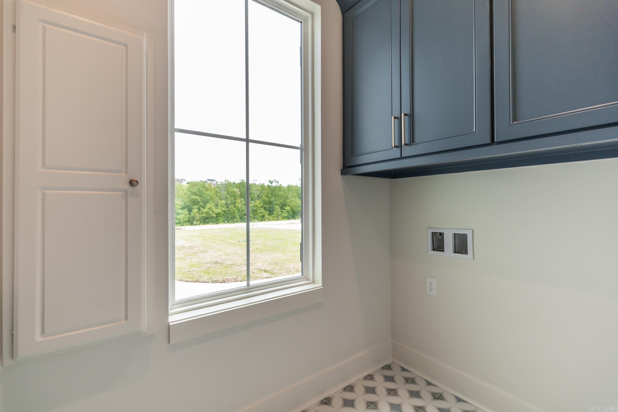 LAKEVIEW WEST - Residential