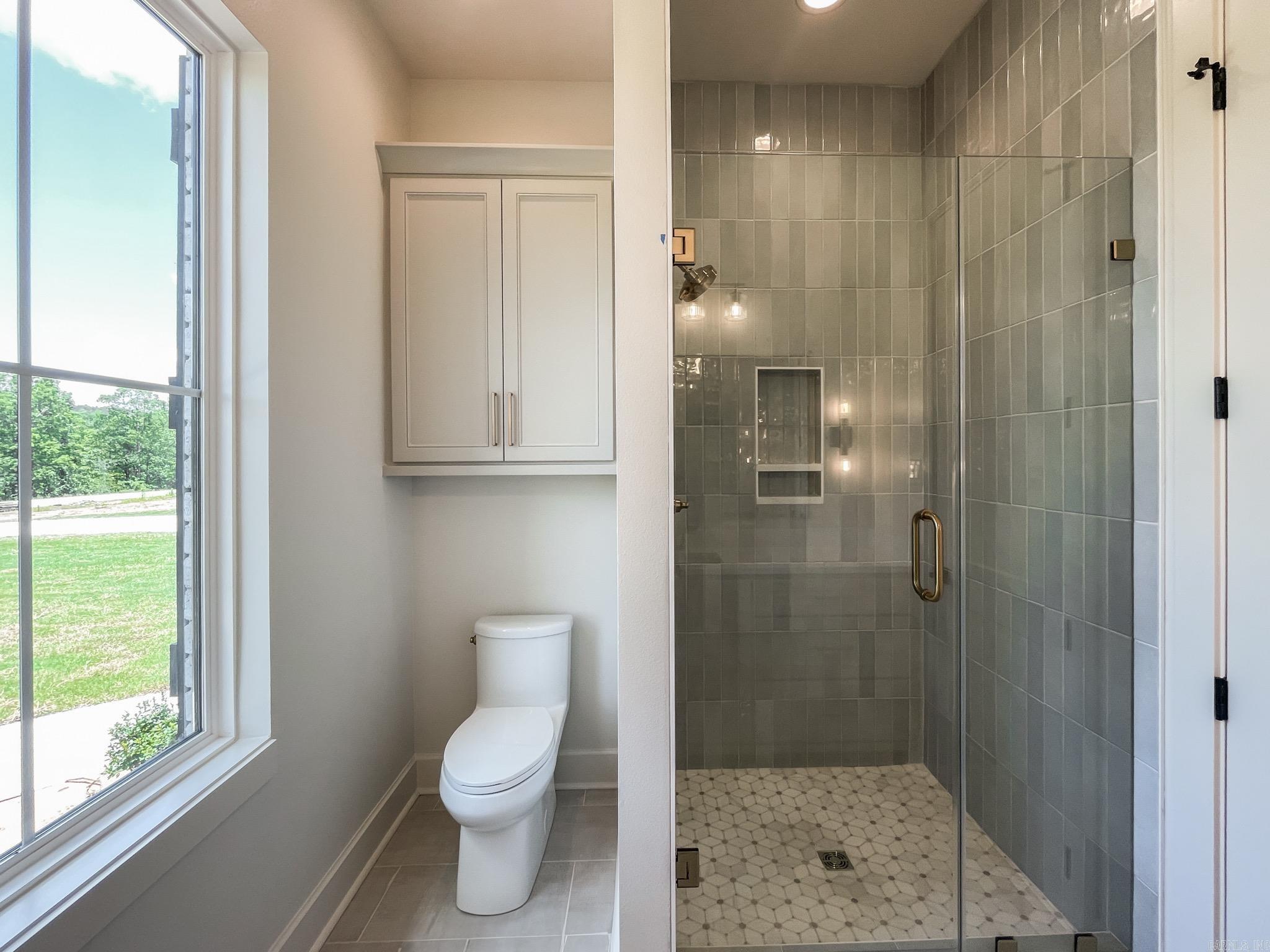 LAKEVIEW WEST - Residential