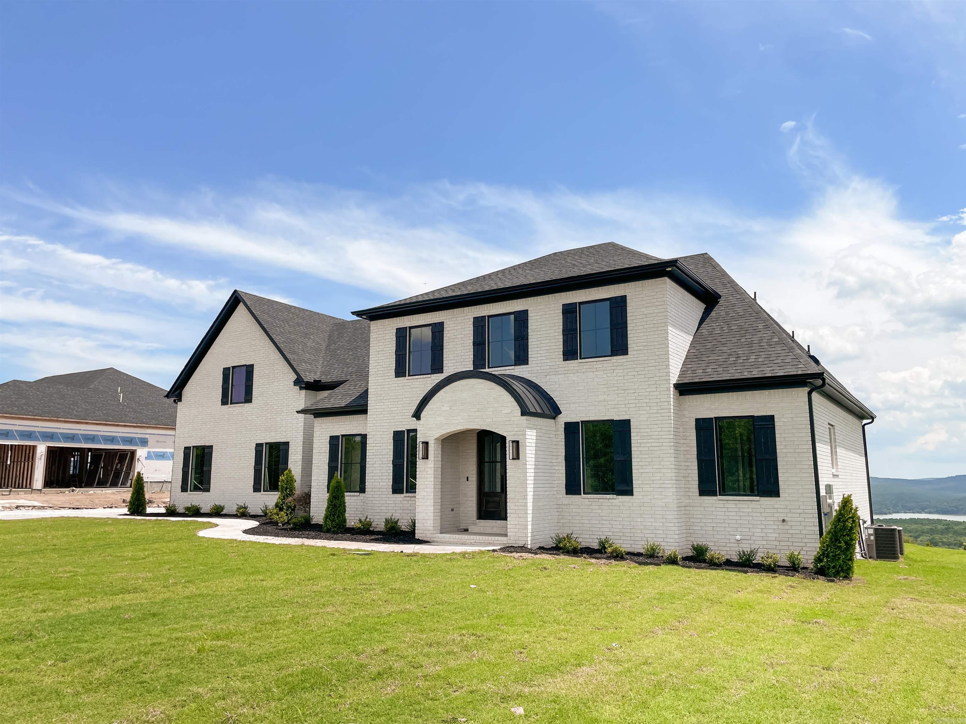 LAKEVIEW WEST - Residential