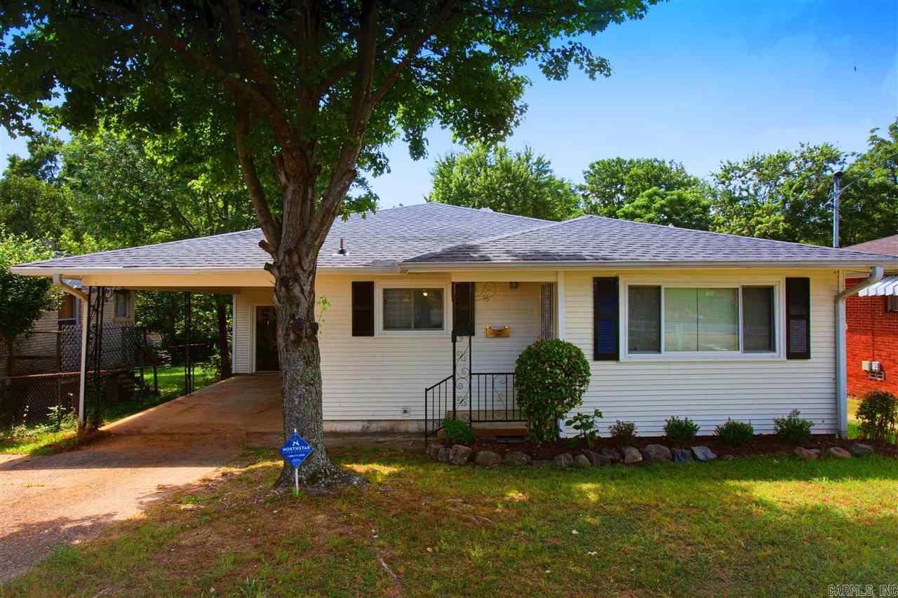 Cozy 3BR/1BA in North Little Rock that is waiting for you to call home. Eat-in-Kitchen with granite countertops perfect for enjoying meals with family or friends. It has a good sized yard with great curb appeal. This property is managed by Hoffman Team so beware of scammers - we will never ask you to Cashapp us money. The lease for this property is for 18 months to 2 years with a 3% increase after the first year. Income must be 3x the amount of rent. This property does not accept section 8. To schedule a showing, please contact the office to set an appointment up with the current tenant.