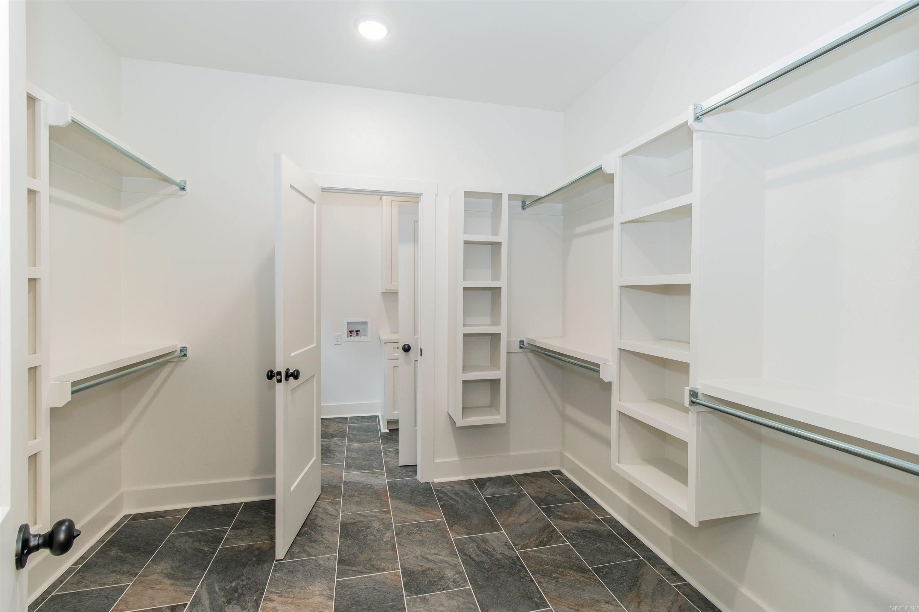 SPENCER CROSSING LLC - Residential