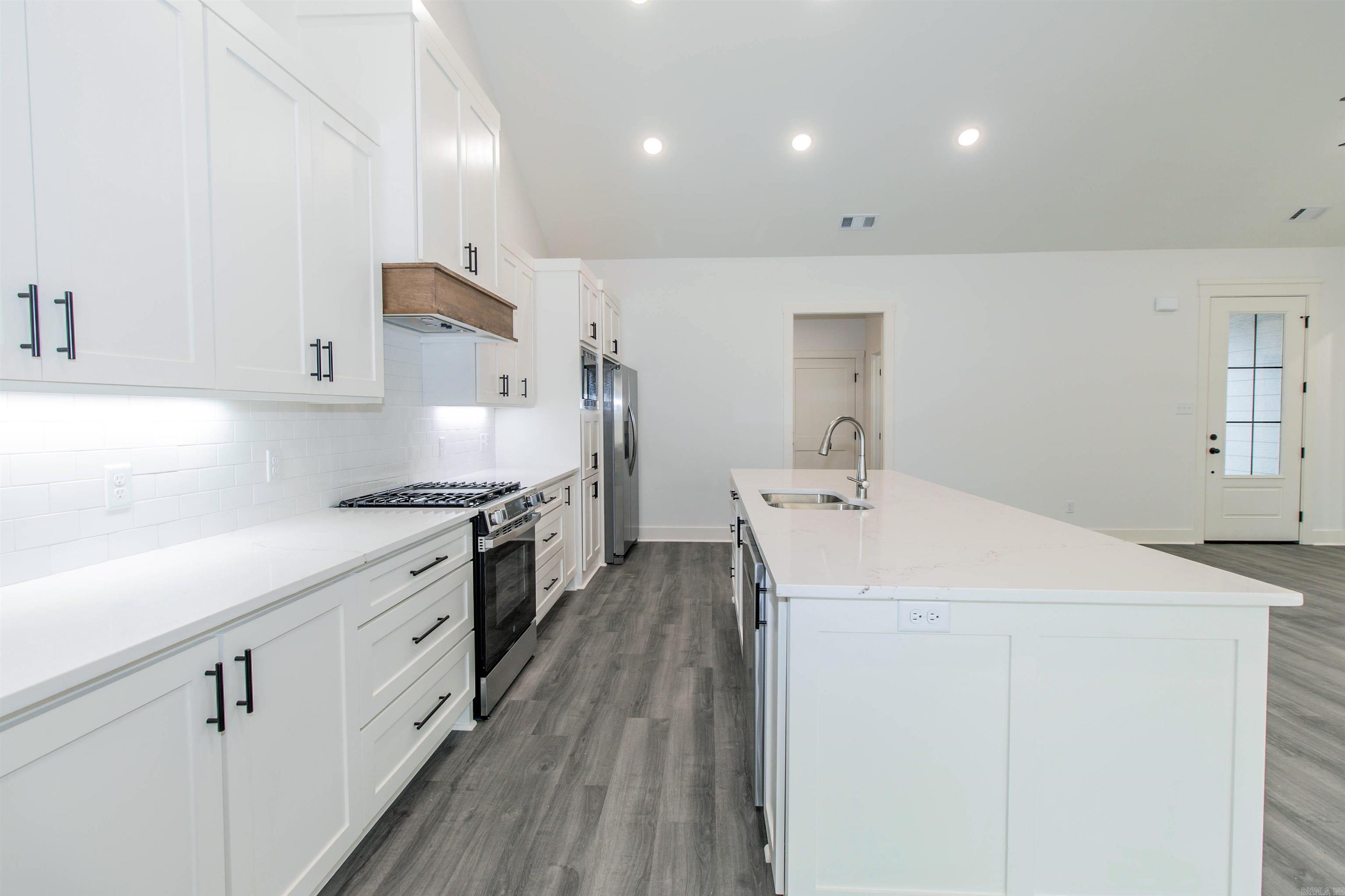 SPENCER CROSSING LLC - Residential