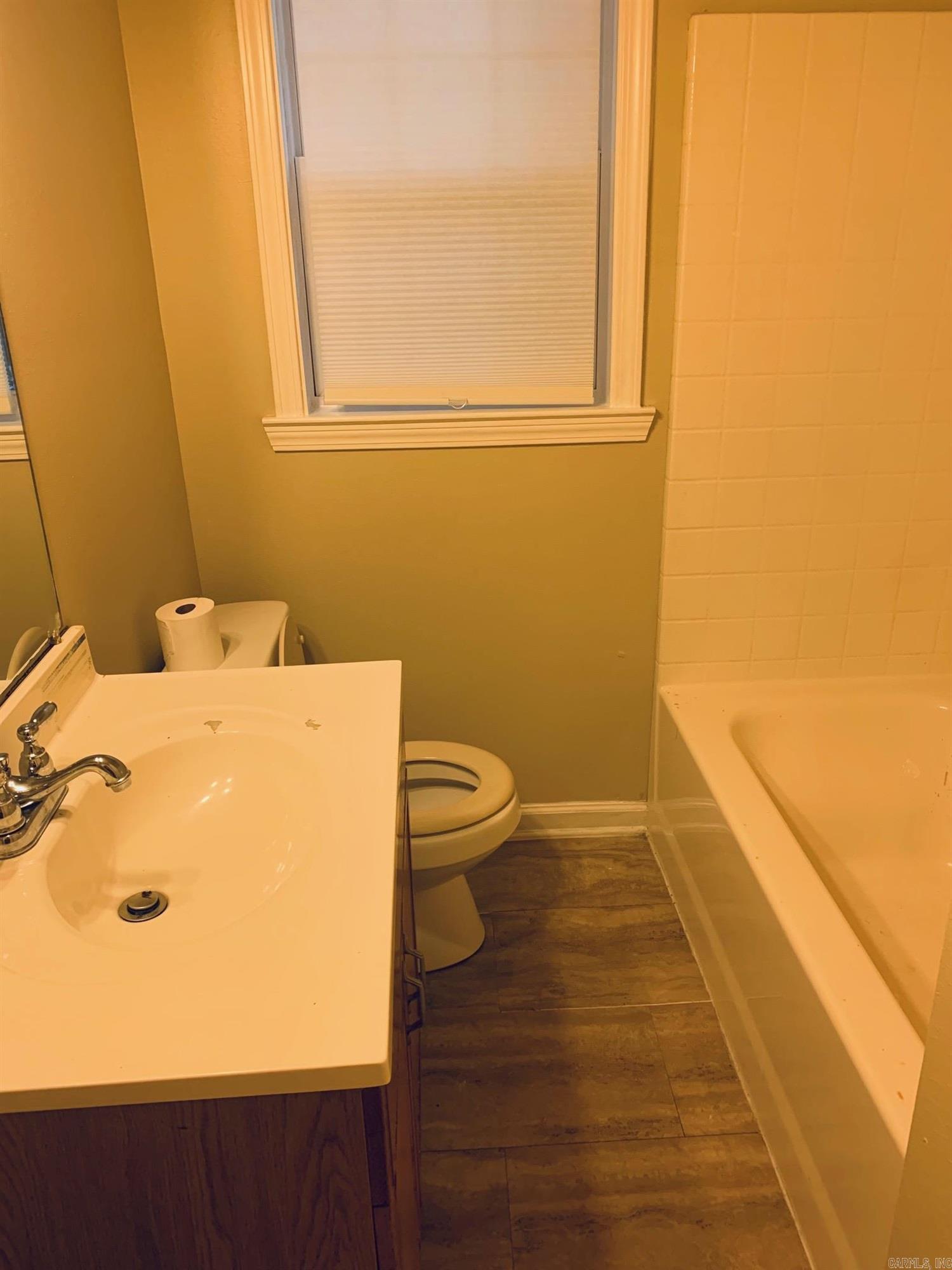 Oak Terrace - Residential Lease