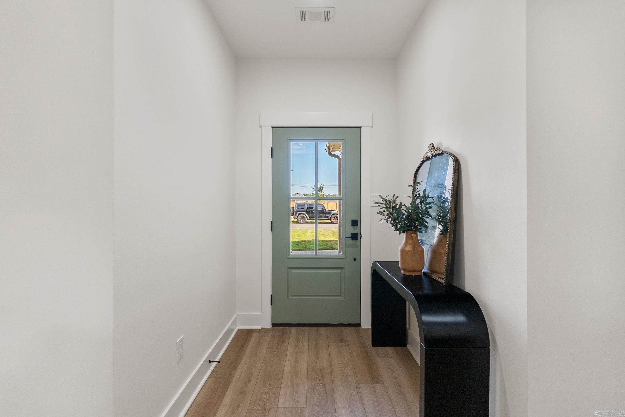 EAST MEADOW - Residential