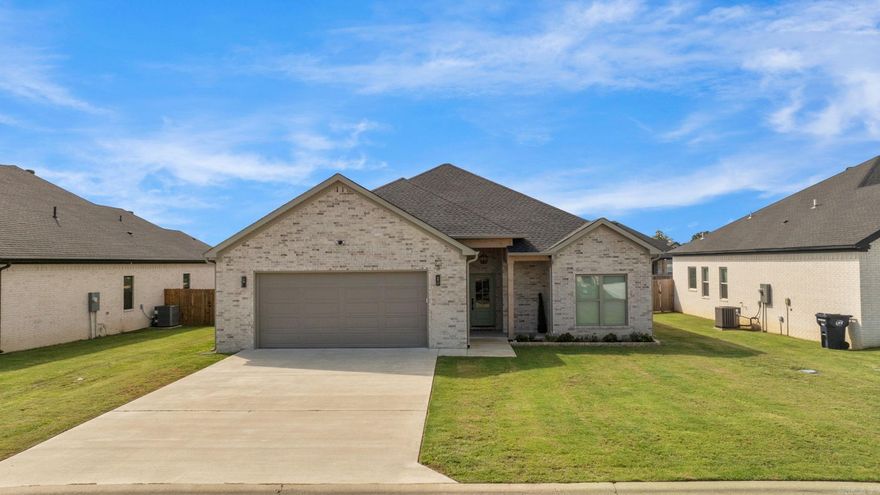 Built in 2024, this 1,751 SF home features 3 bedrooms and 2 bathrooms on a 0.25-acre lot. The open-concept design includes a split bedroom layout with spacious living and dining areas. The primary suite offers two large closets, a soaking tub, and a tiled walk-in shower. Additional upgrades include blinds, gutters, and a fenced backyard with a covered patio—perfect for relaxing or entertaining. Move-in ready and located in the desirable East Meadow Subdivision in Greenbrier.