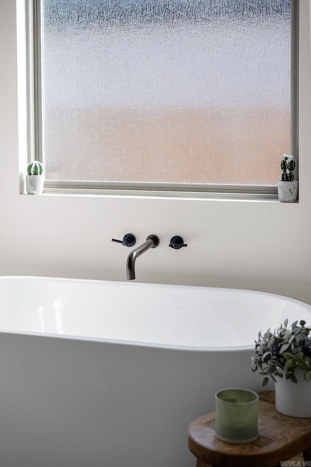 EAST MEADOW - Residential