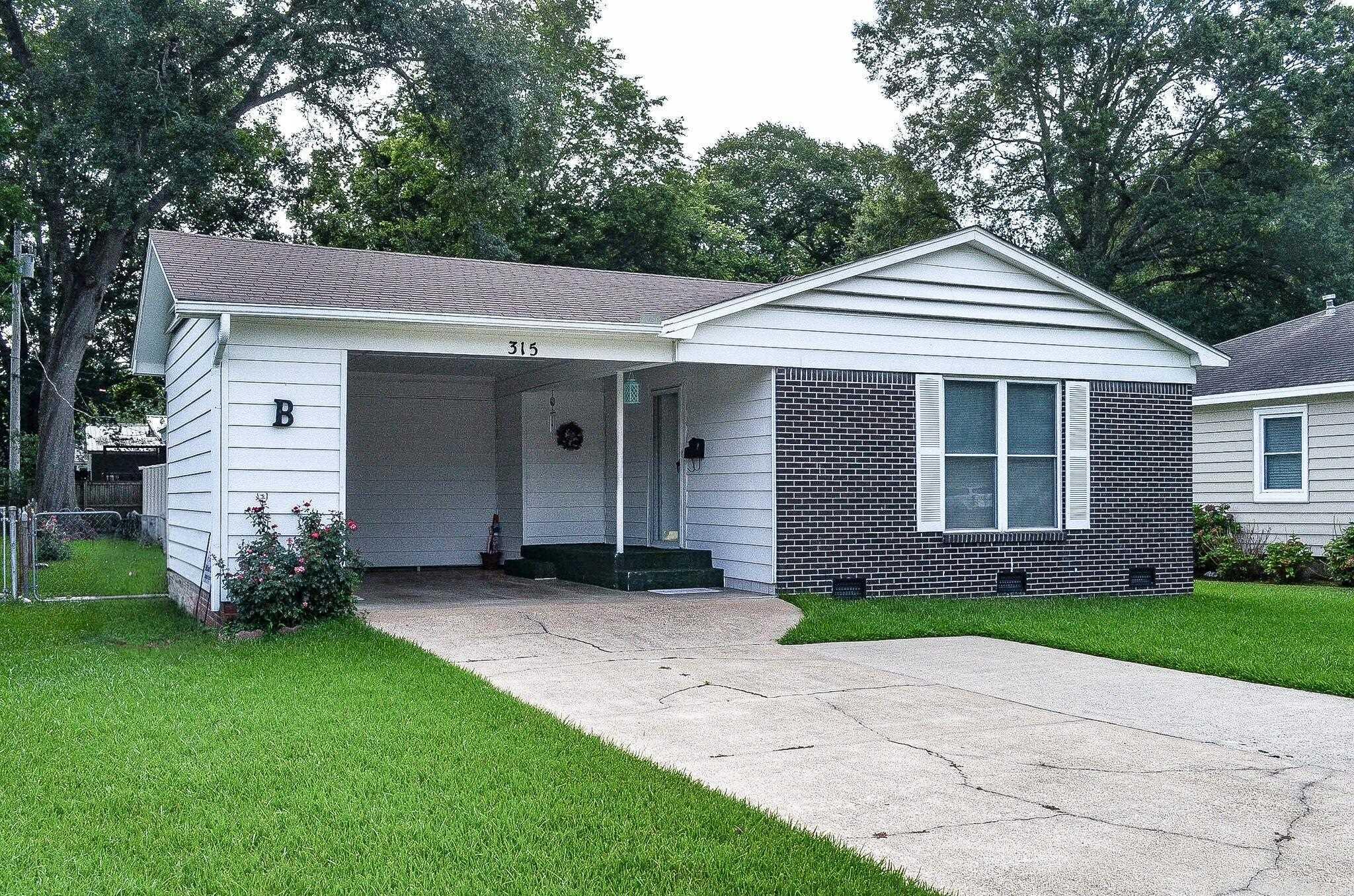 TROUTT - Residential