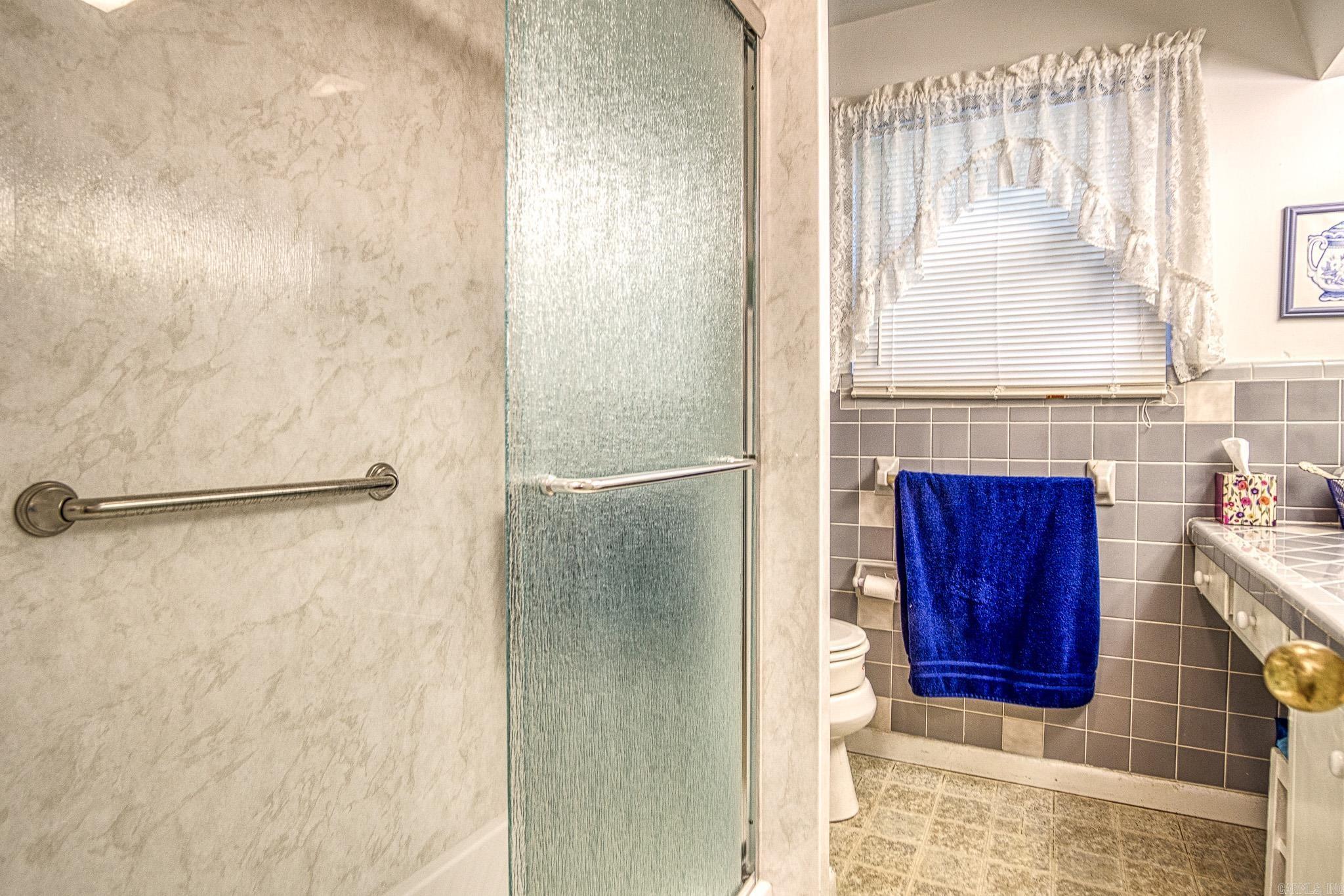 TROUTT - Residential