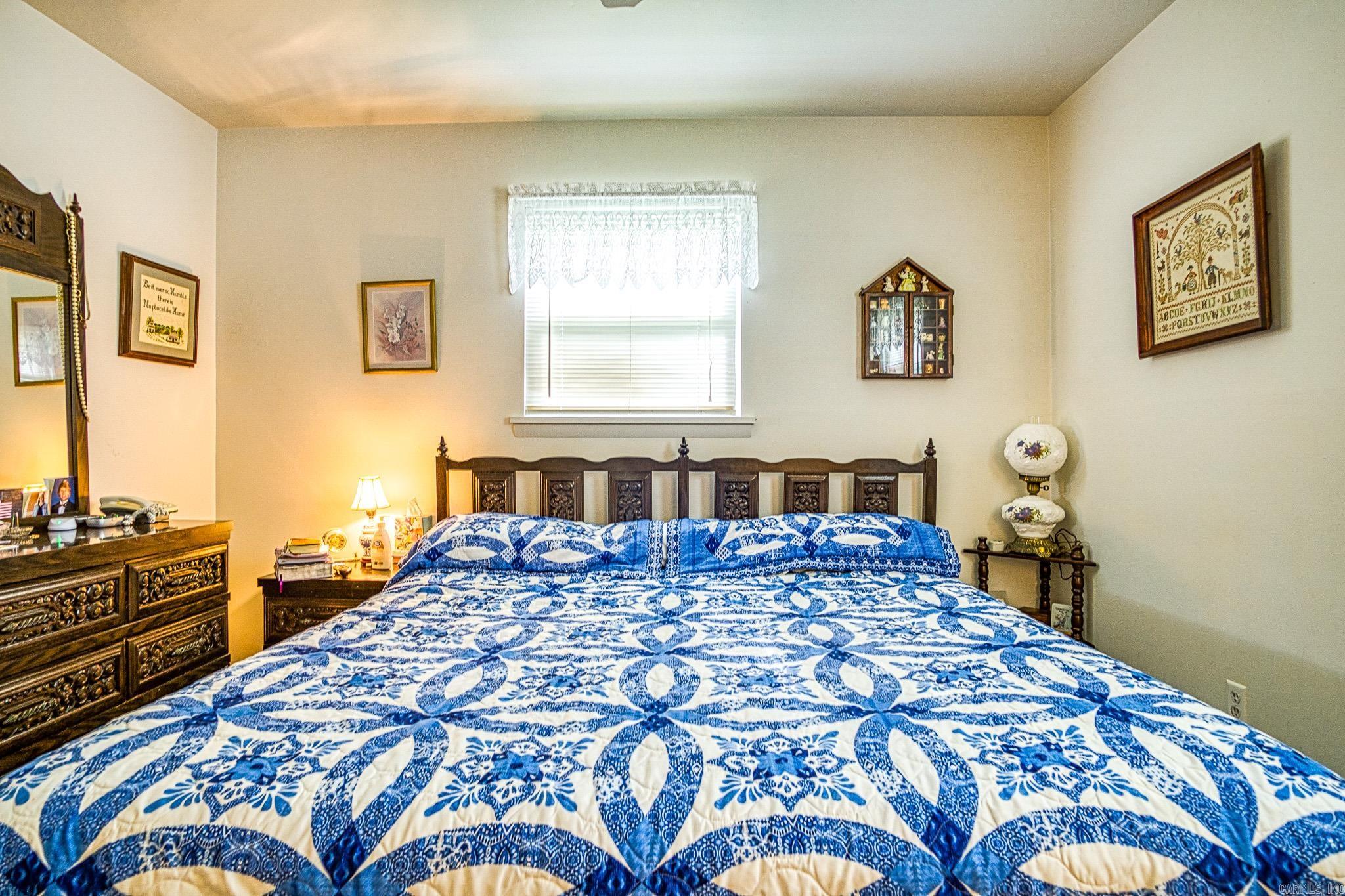 TROUTT - Residential