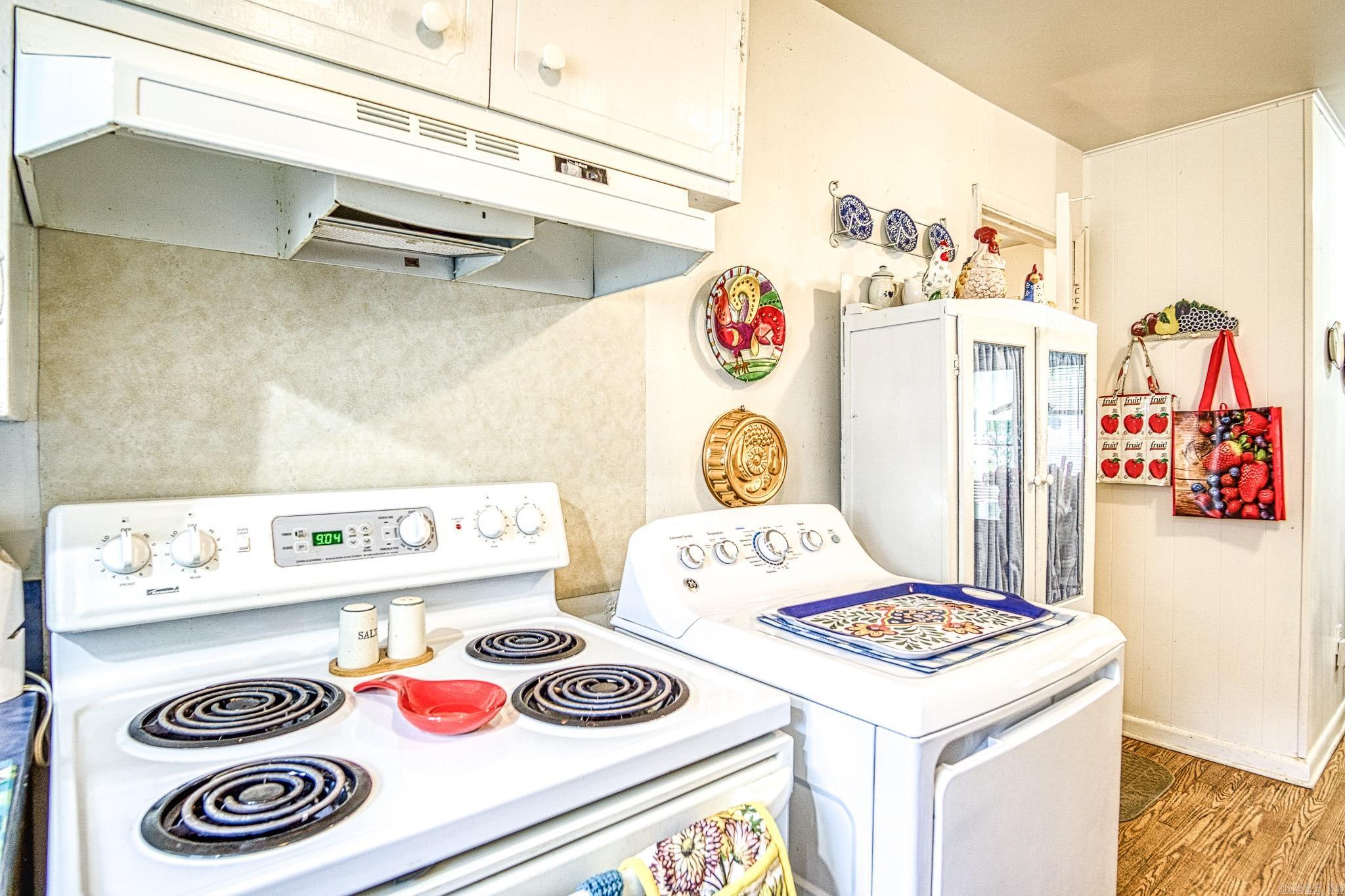 TROUTT - Residential