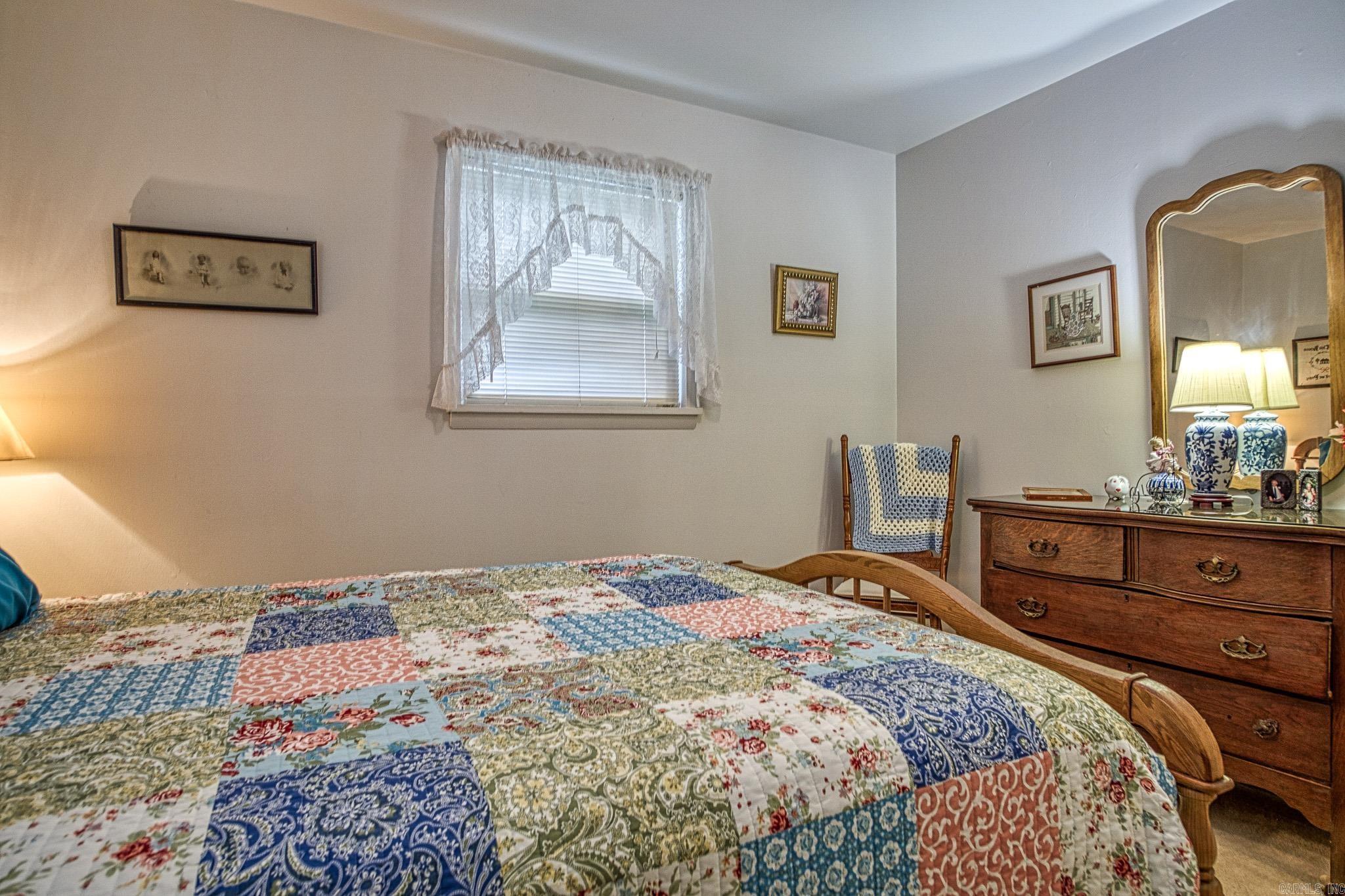 TROUTT - Residential