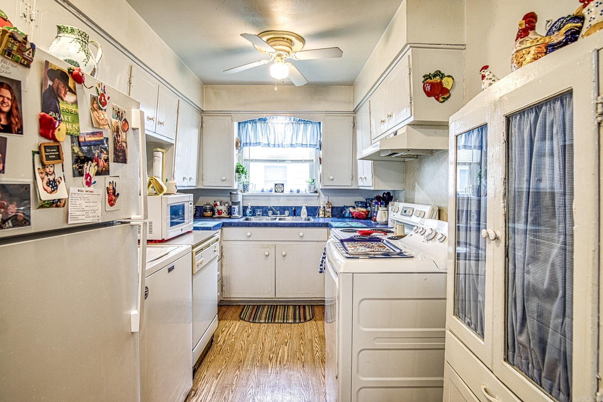 TROUTT - Residential