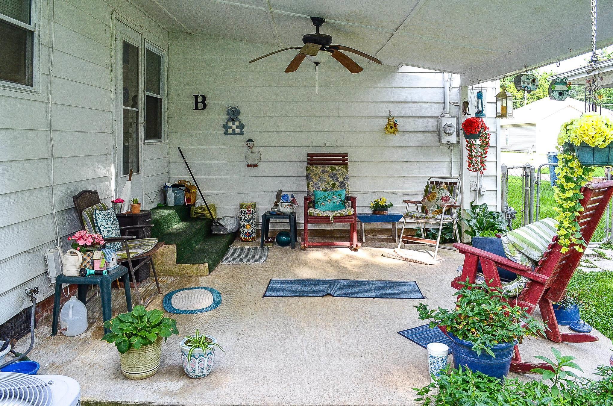 TROUTT - Residential