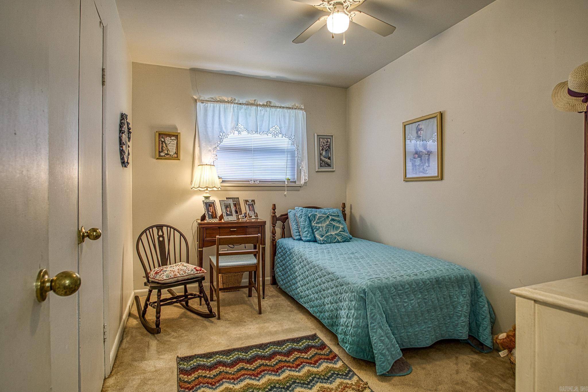 TROUTT - Residential