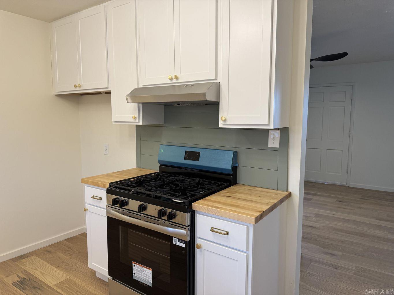 Dakota Second - Residential