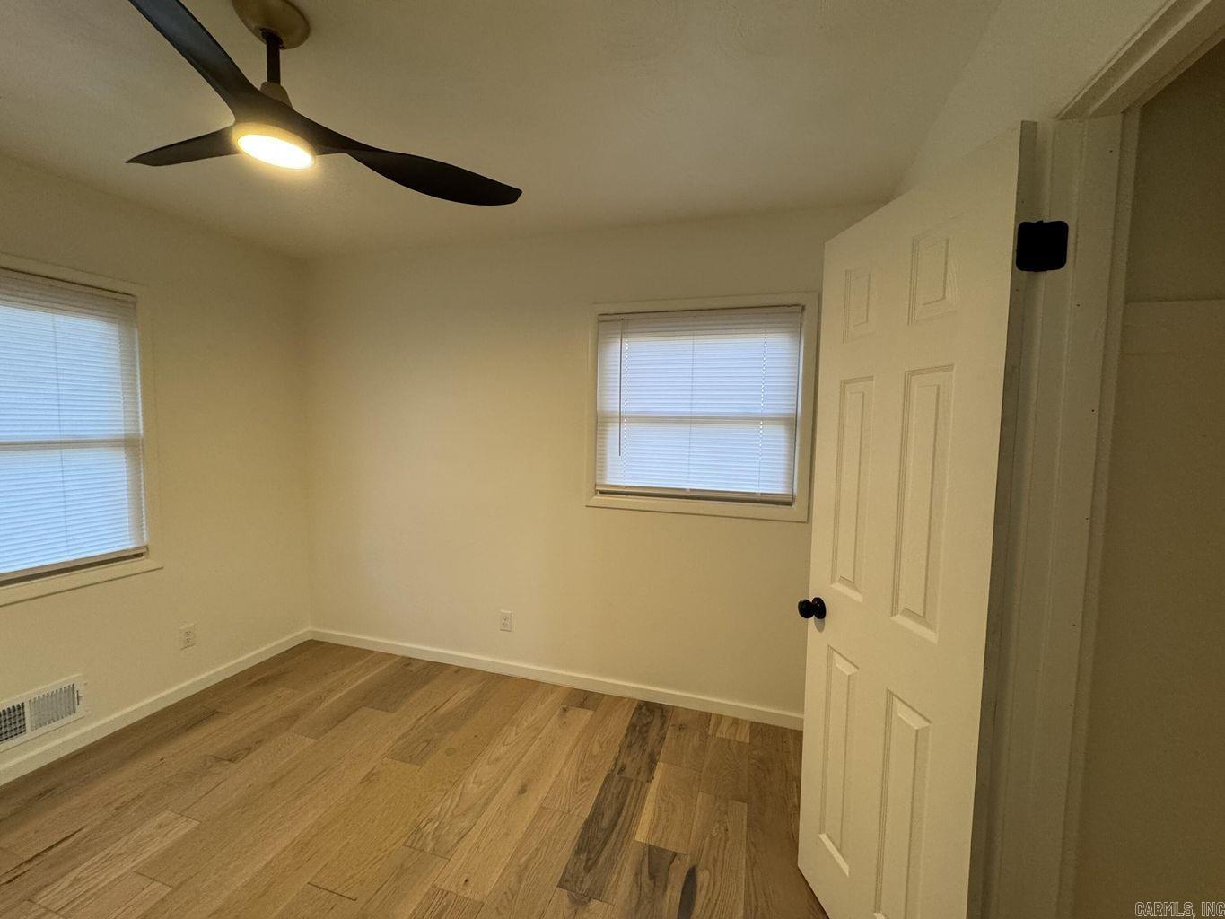 Dakota Second - Residential