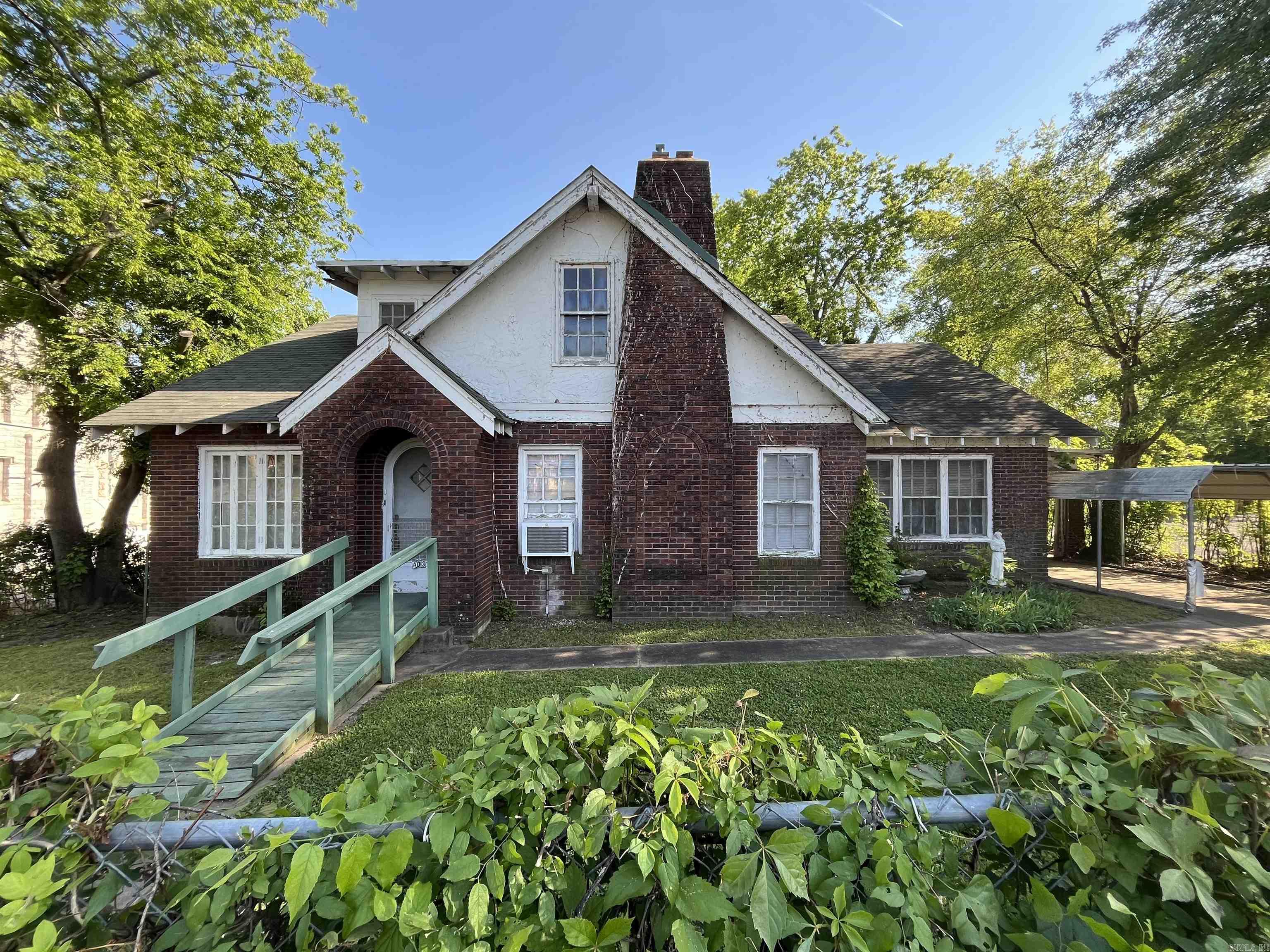HSR BLK - Residential