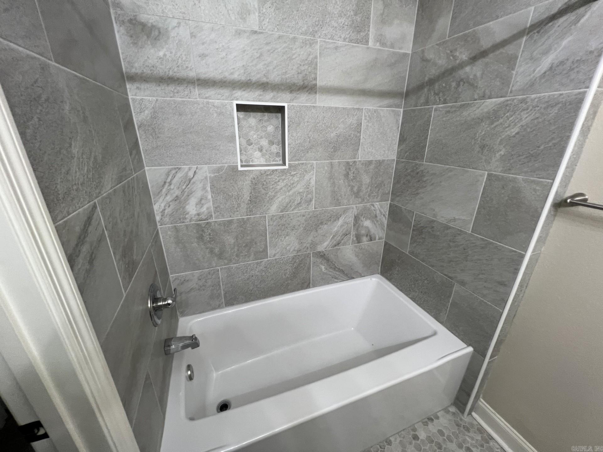 Masonic - Residential Lease