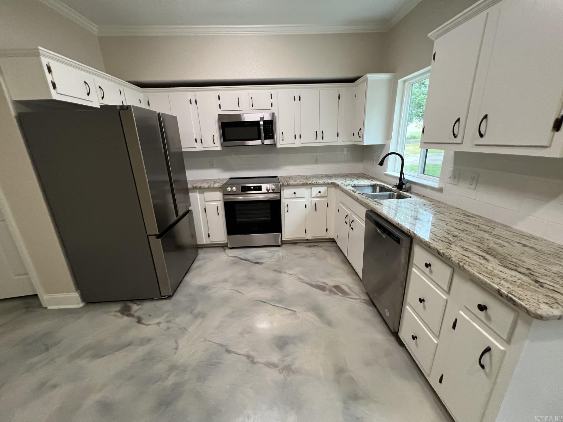 Masonic - Residential Lease