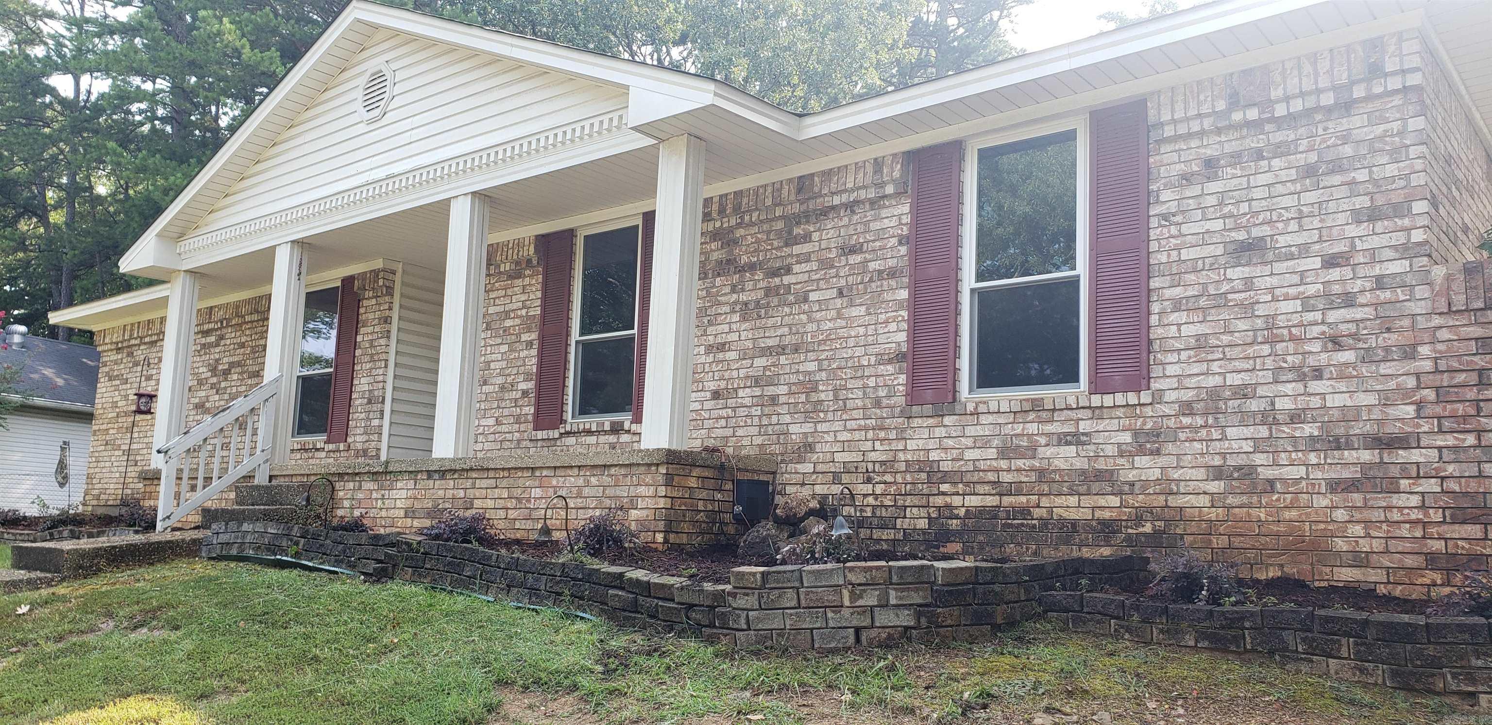 PARKWAY PLACE - Residential Lease