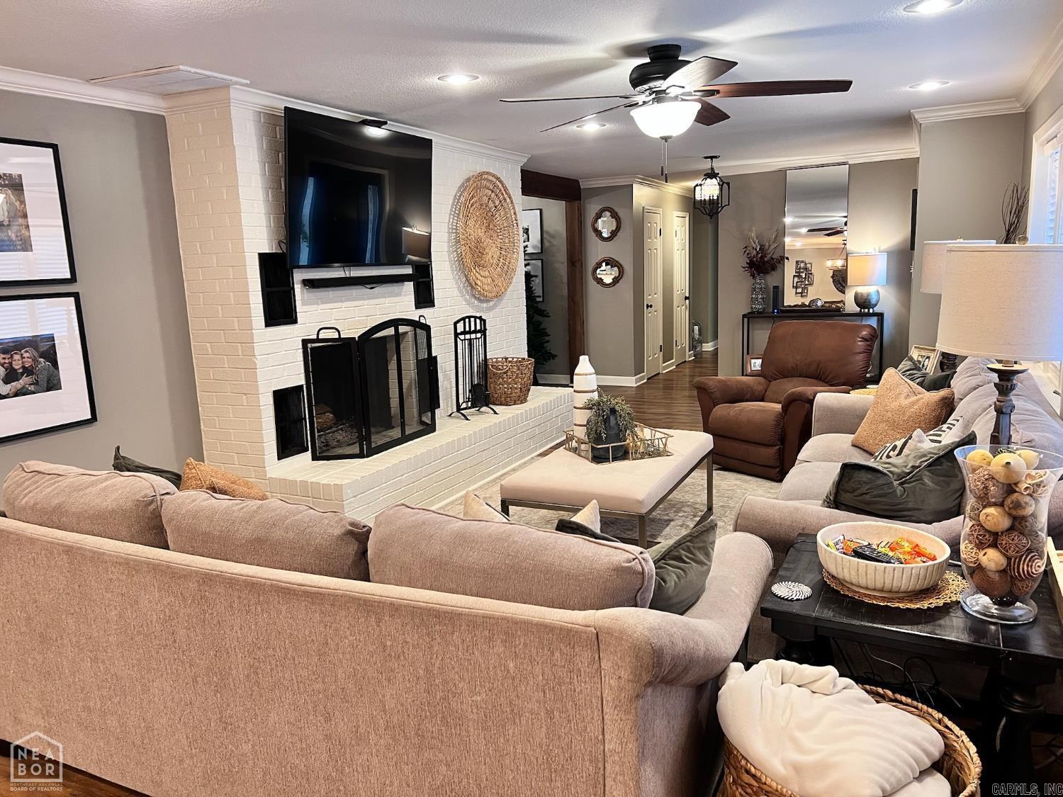 MCDOUGLE'S REPLAT OF WOODED AC - Residential