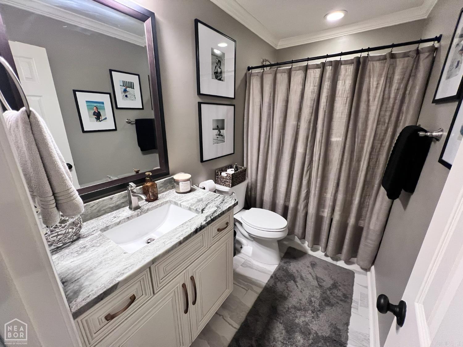 MCDOUGLE'S REPLAT OF WOODED AC - Residential