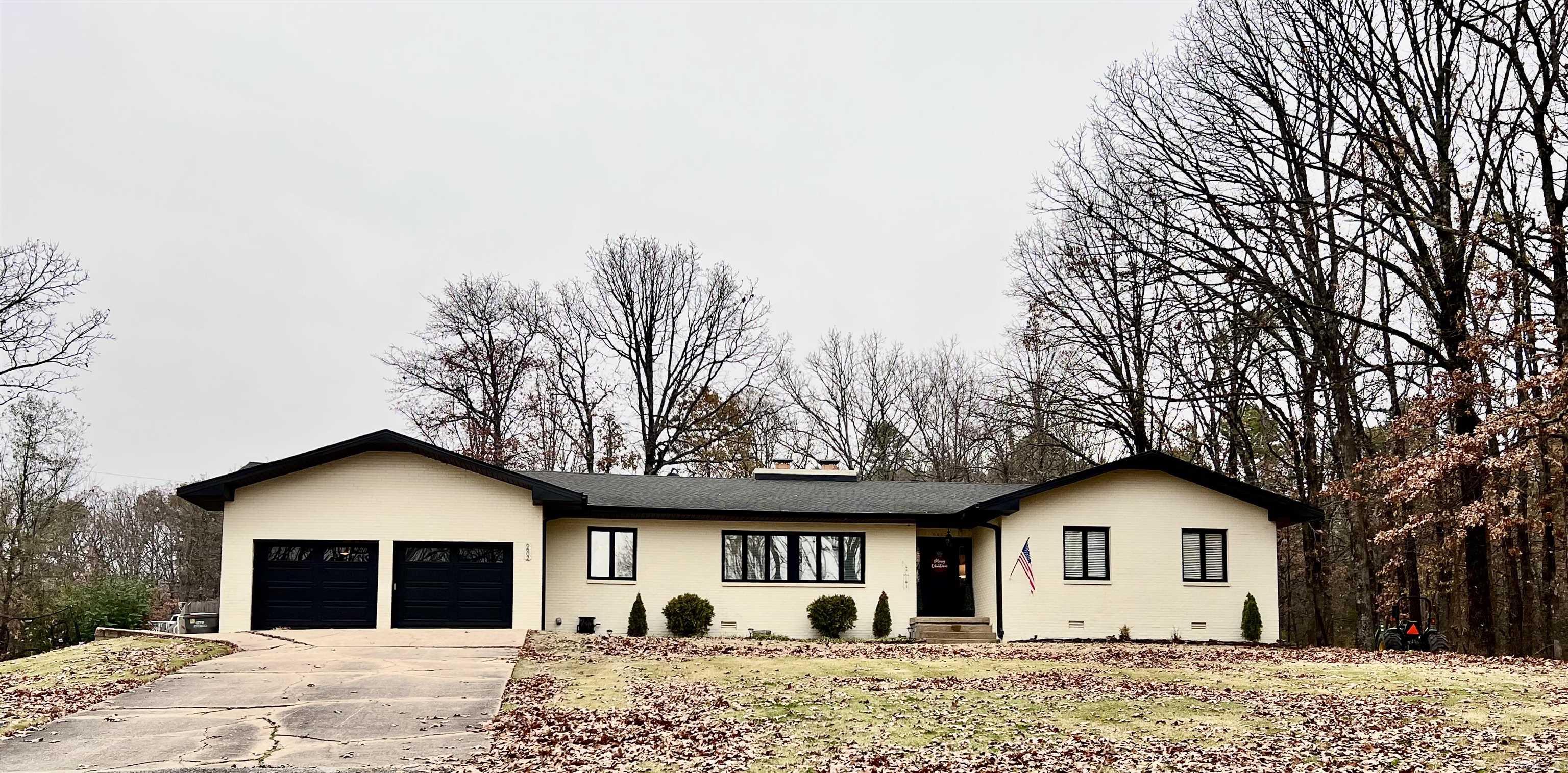 MCDOUGLE'S REPLAT OF WOODED AC - Residential