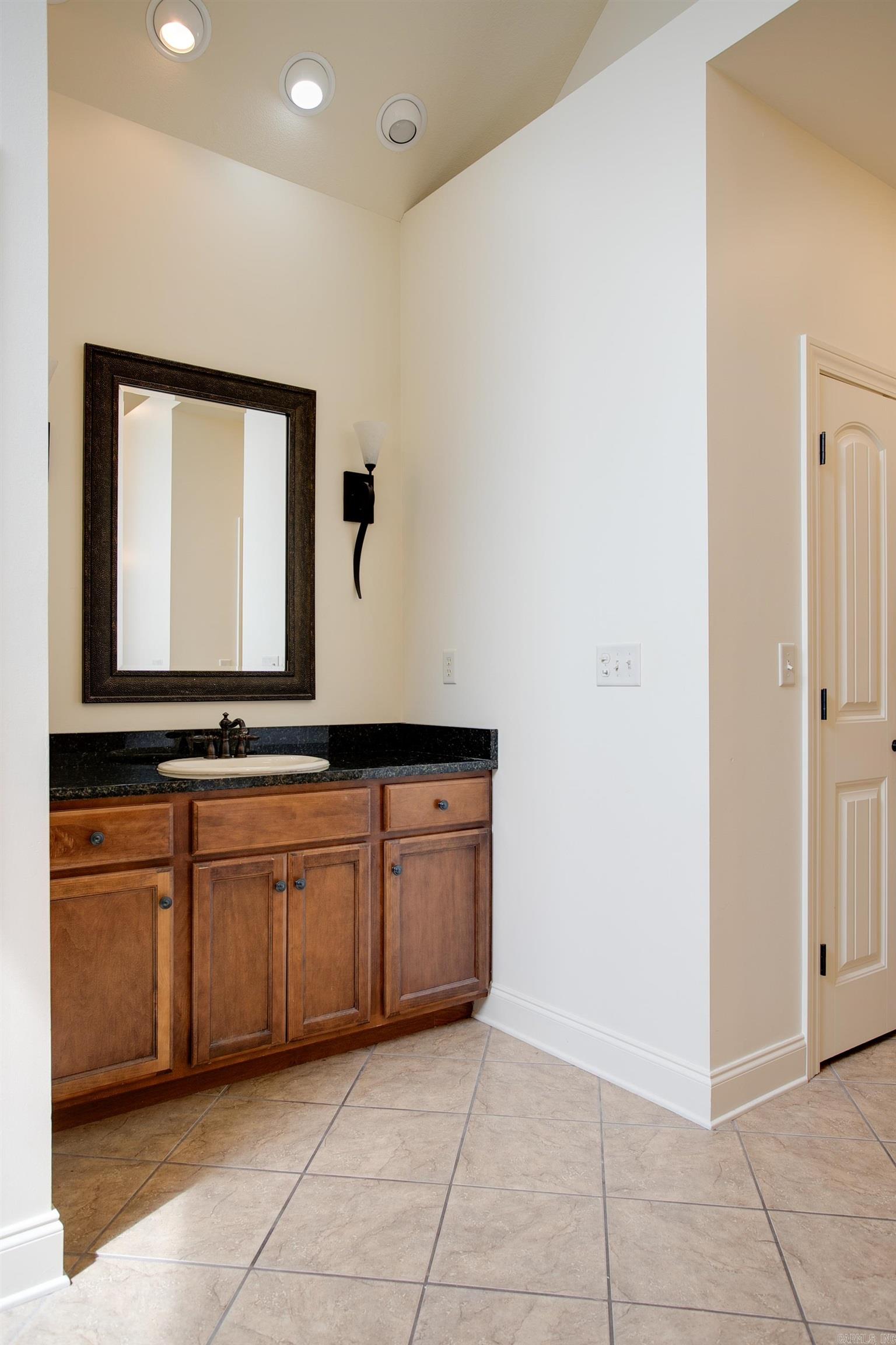 STONERIDGE ESTATES - Residential