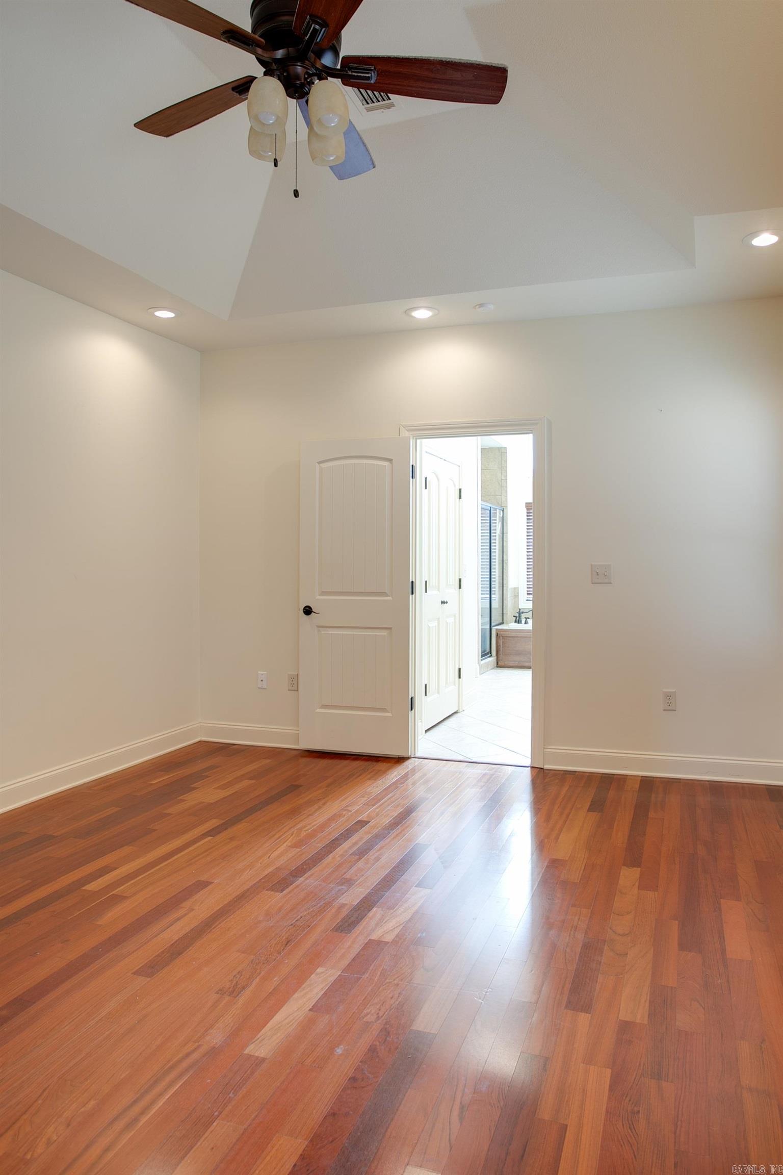 STONERIDGE ESTATES - Residential