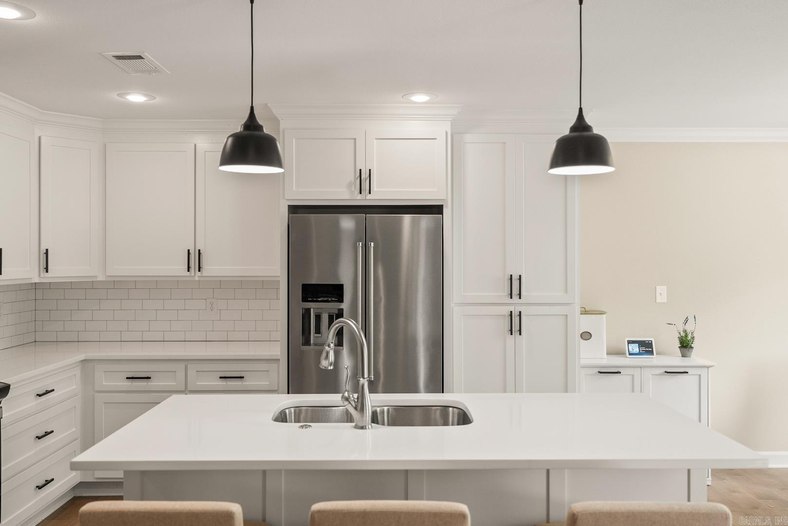 PINEWOOD ESTATES - Residential