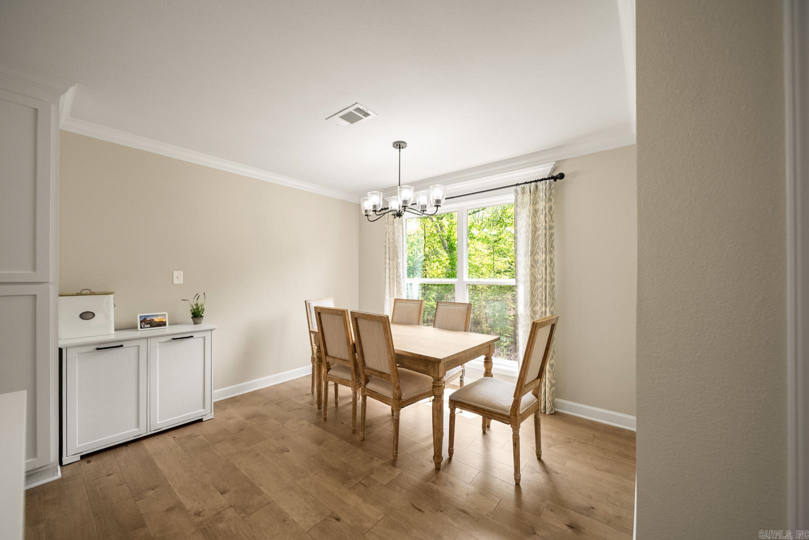 PINEWOOD ESTATES - Residential