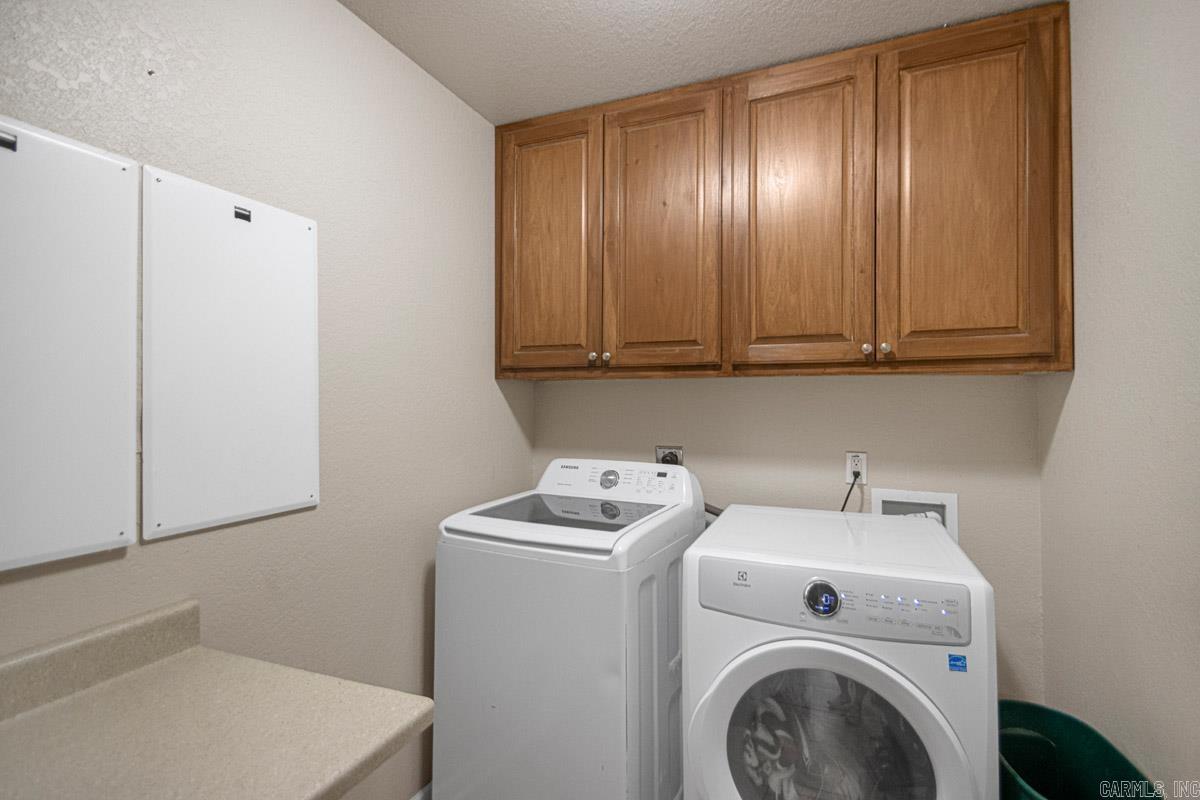 PLANTATION HILLS - Residential