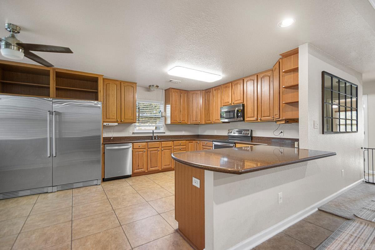 PLANTATION HILLS - Residential