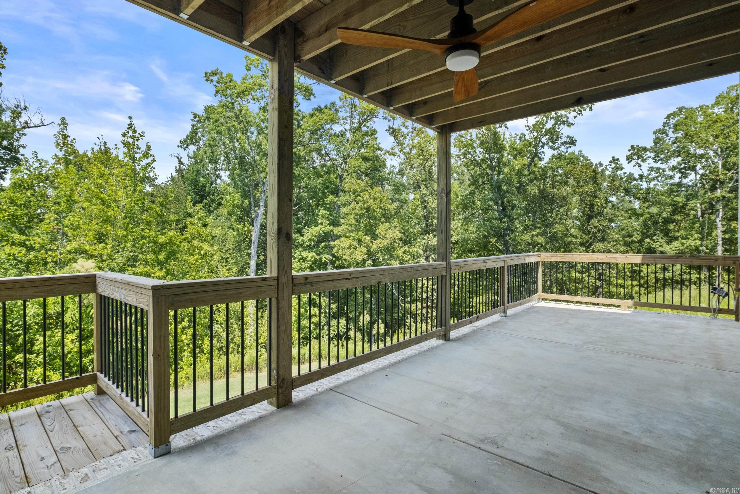 CREEKSIDE ADDN - Residential