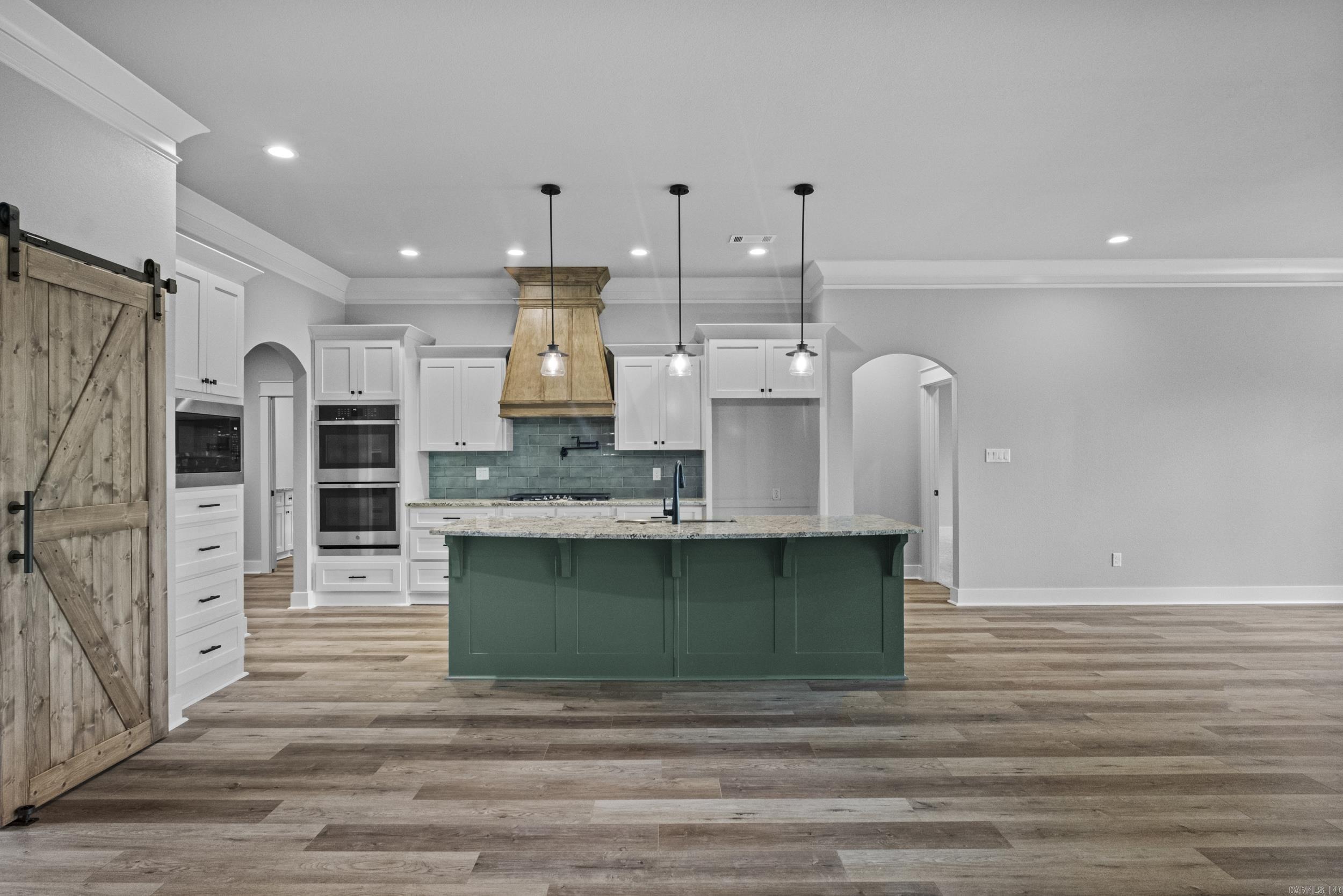 CREEKSIDE ADDN - Residential